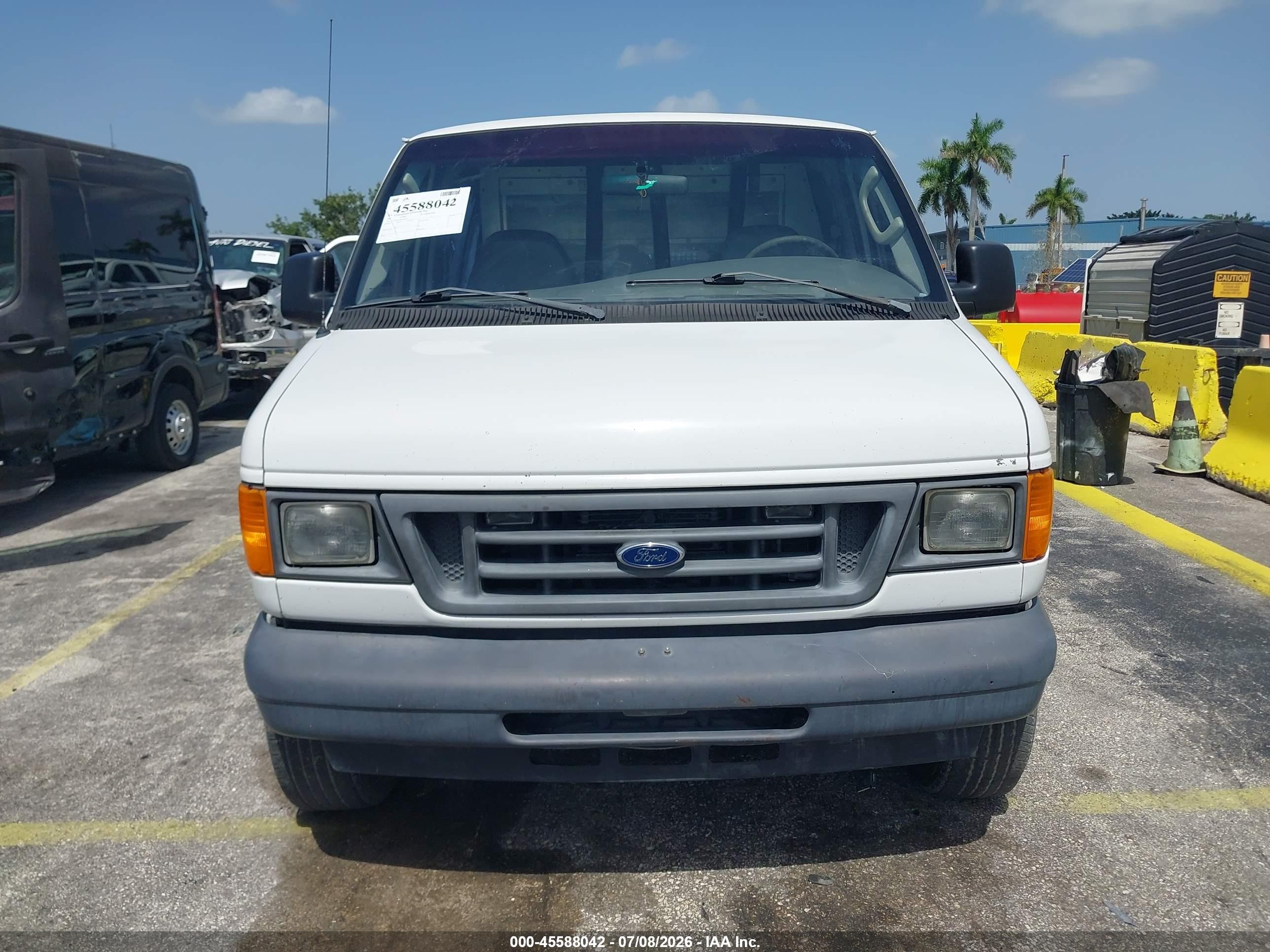 2006 Ford E-350 Super Duty Commercial/recreational White vin: 1FTSS34L16HA90164