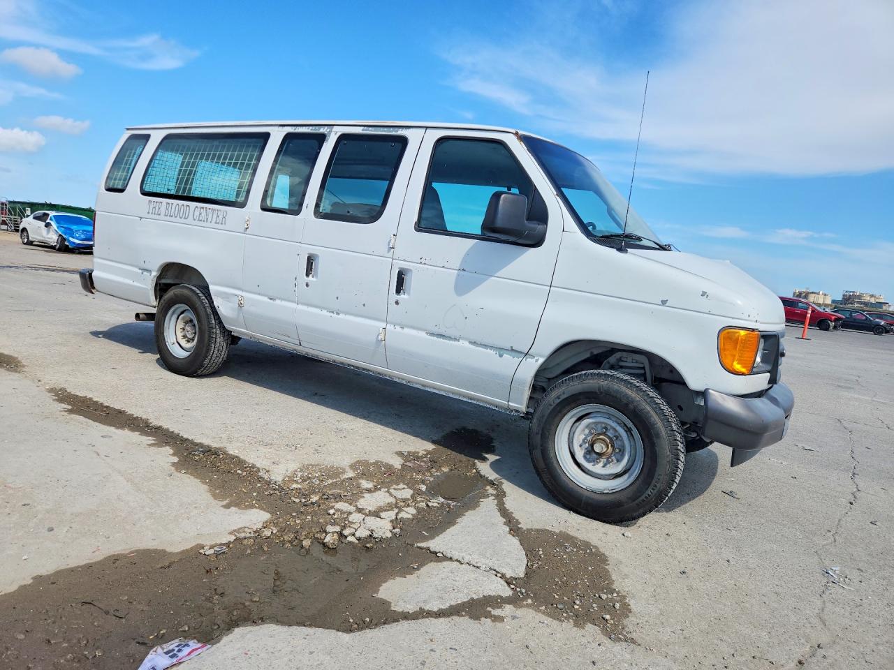 2006 Ford Econoline E350 Super Duty Van White vin: 1FTSS34L36HB45178