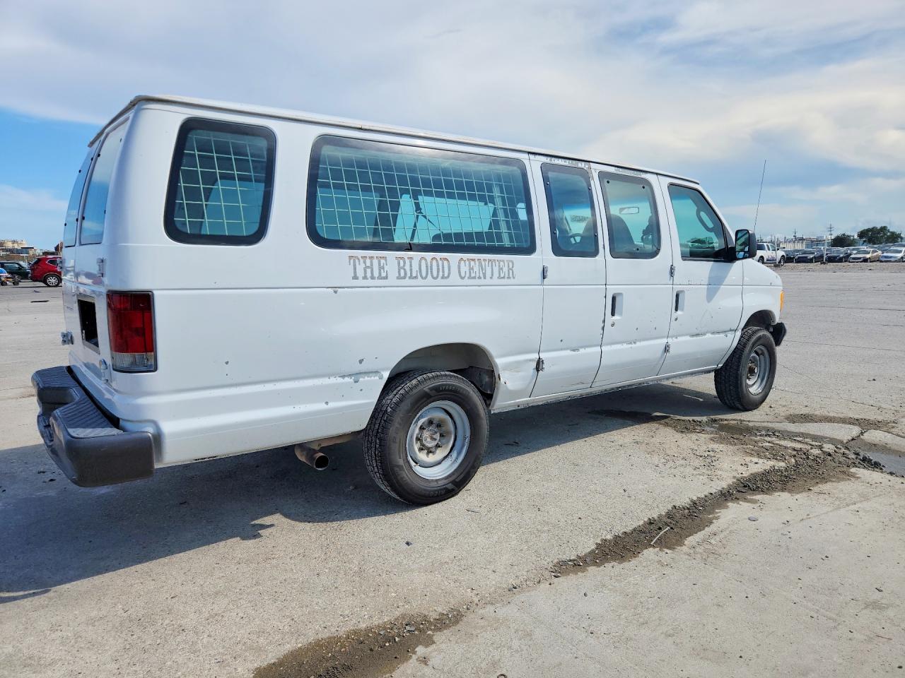 2006 Ford Econoline E350 Super Duty Van White vin: 1FTSS34L36HB45178