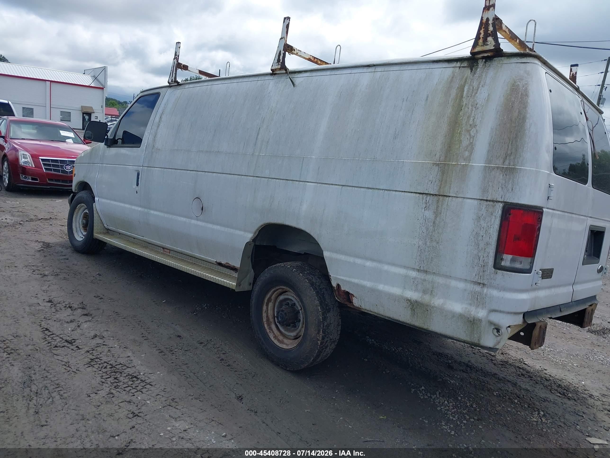 2000 Ford E-350 Super Duty Commercial/recreational White vin: 1FTSS34L5YHB98161