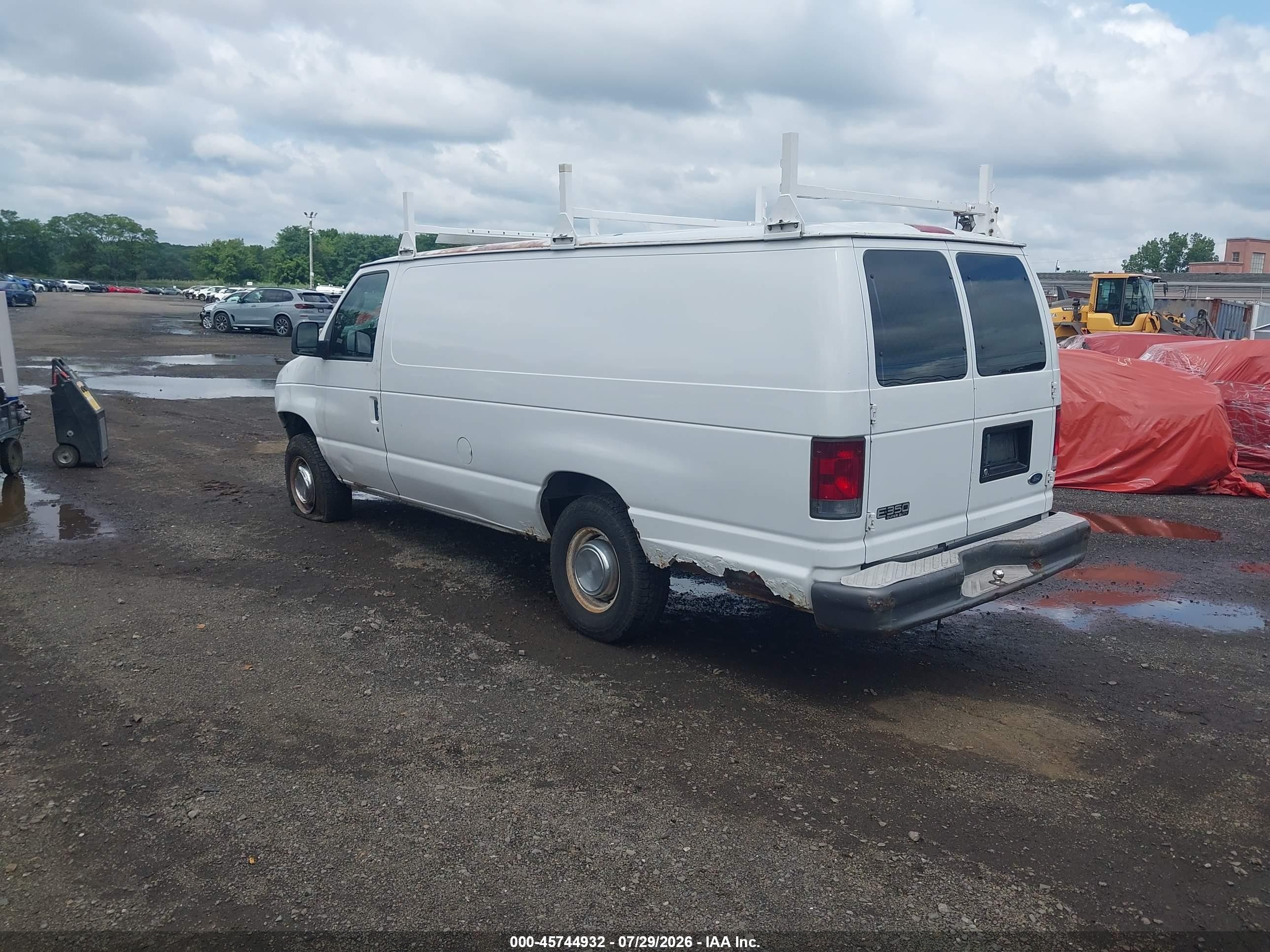 2003 Ford E-350 Super Duty Commercial/recreational White vin: 1FTSS34L83HC07766