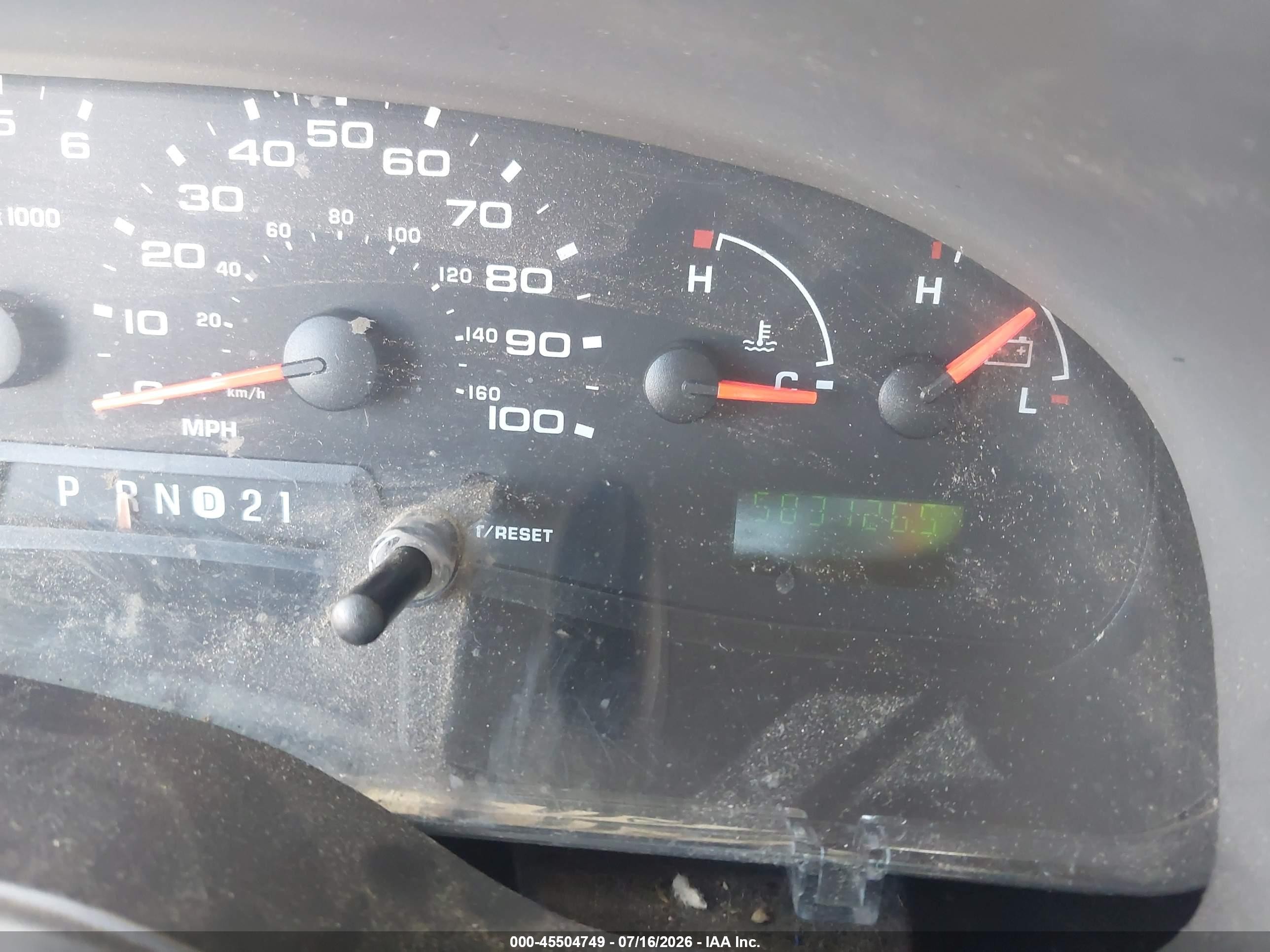 2006 Ford E-350 Super Duty   White vin: 1FTSS34LX6HB34372