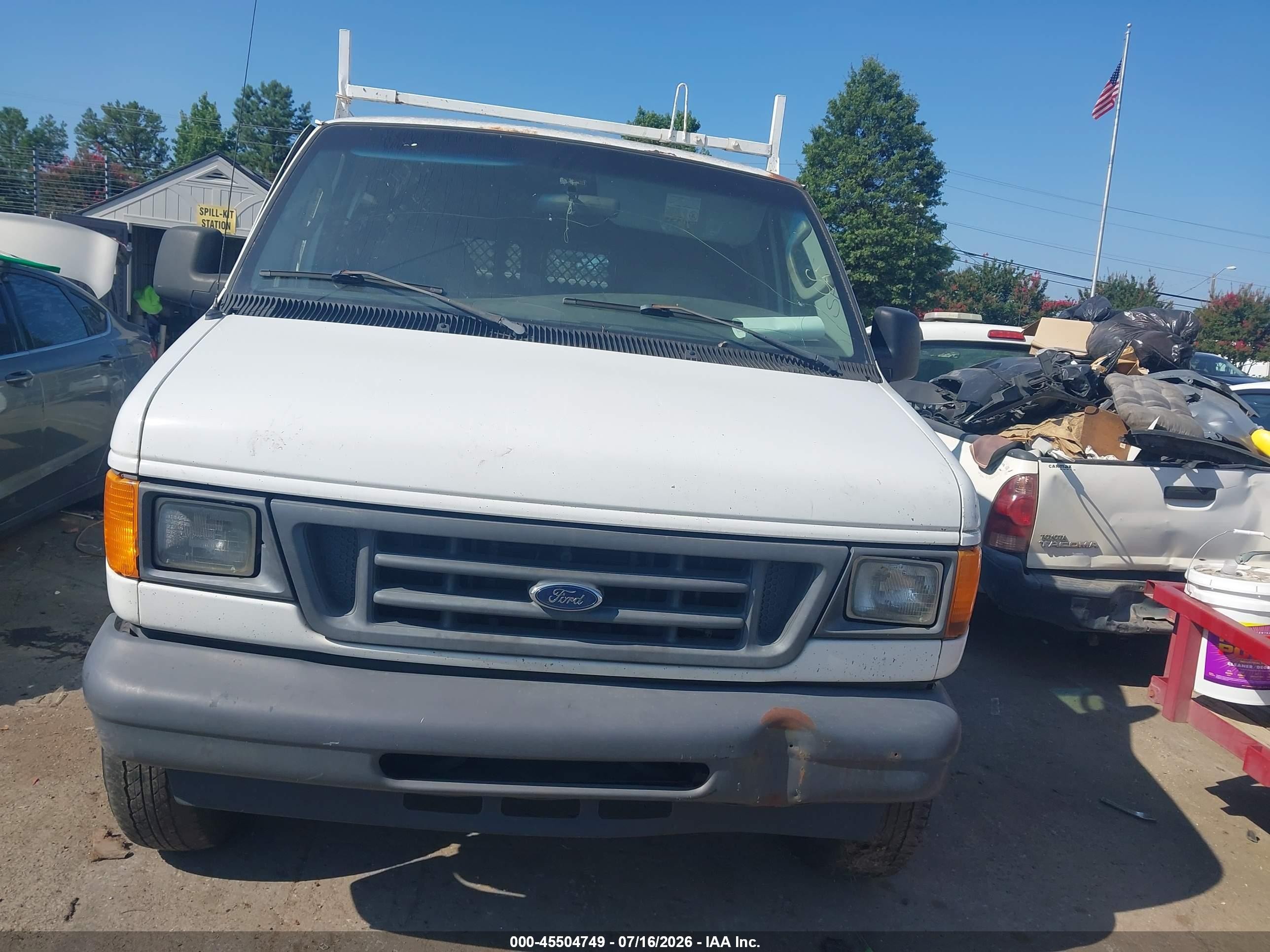 2006 Ford E-350 Super Duty   White vin: 1FTSS34LX6HB34372