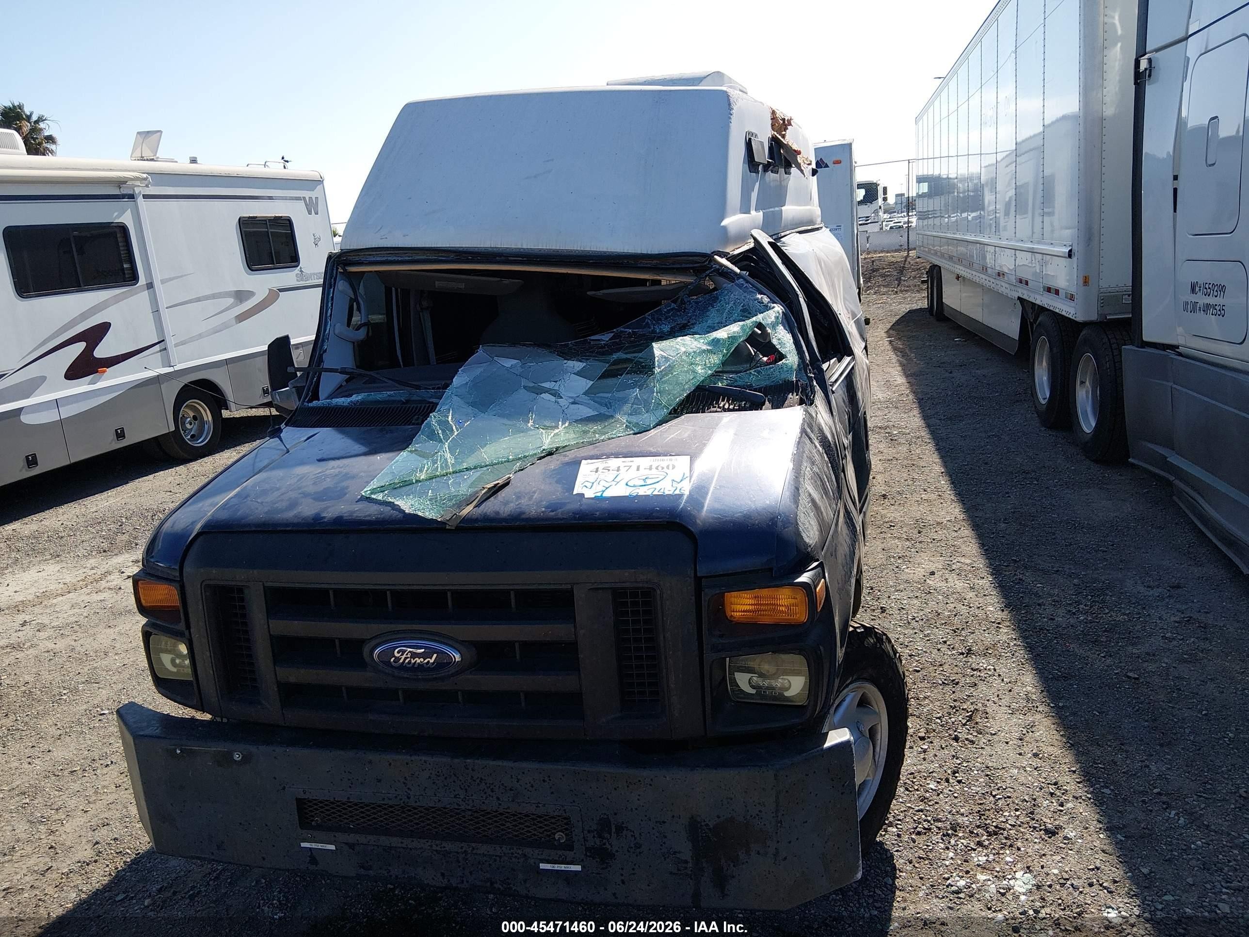 2009 Ford E-350 Super Duty Commercial Blue vin: 1FTSS34P99DA07143