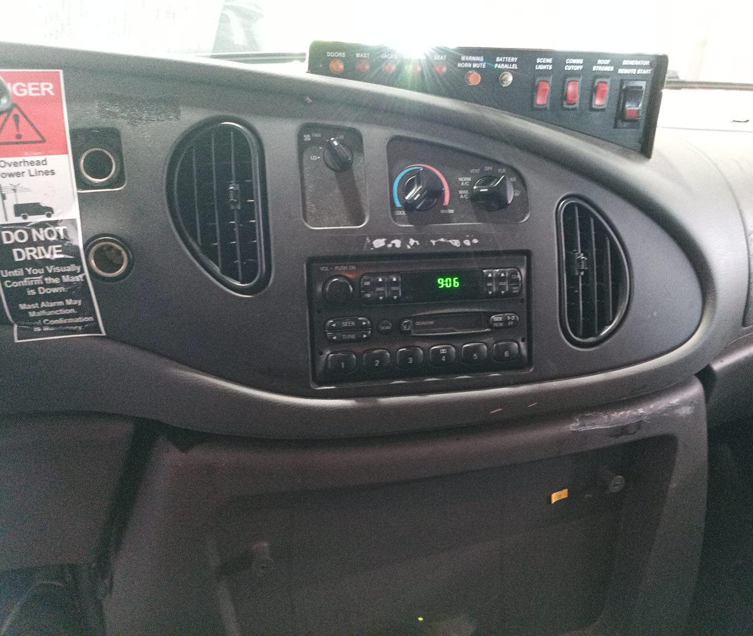 2005 Ford E-350 Super Duty Commercial/recreational vin: 1FTSS34S45HA83019