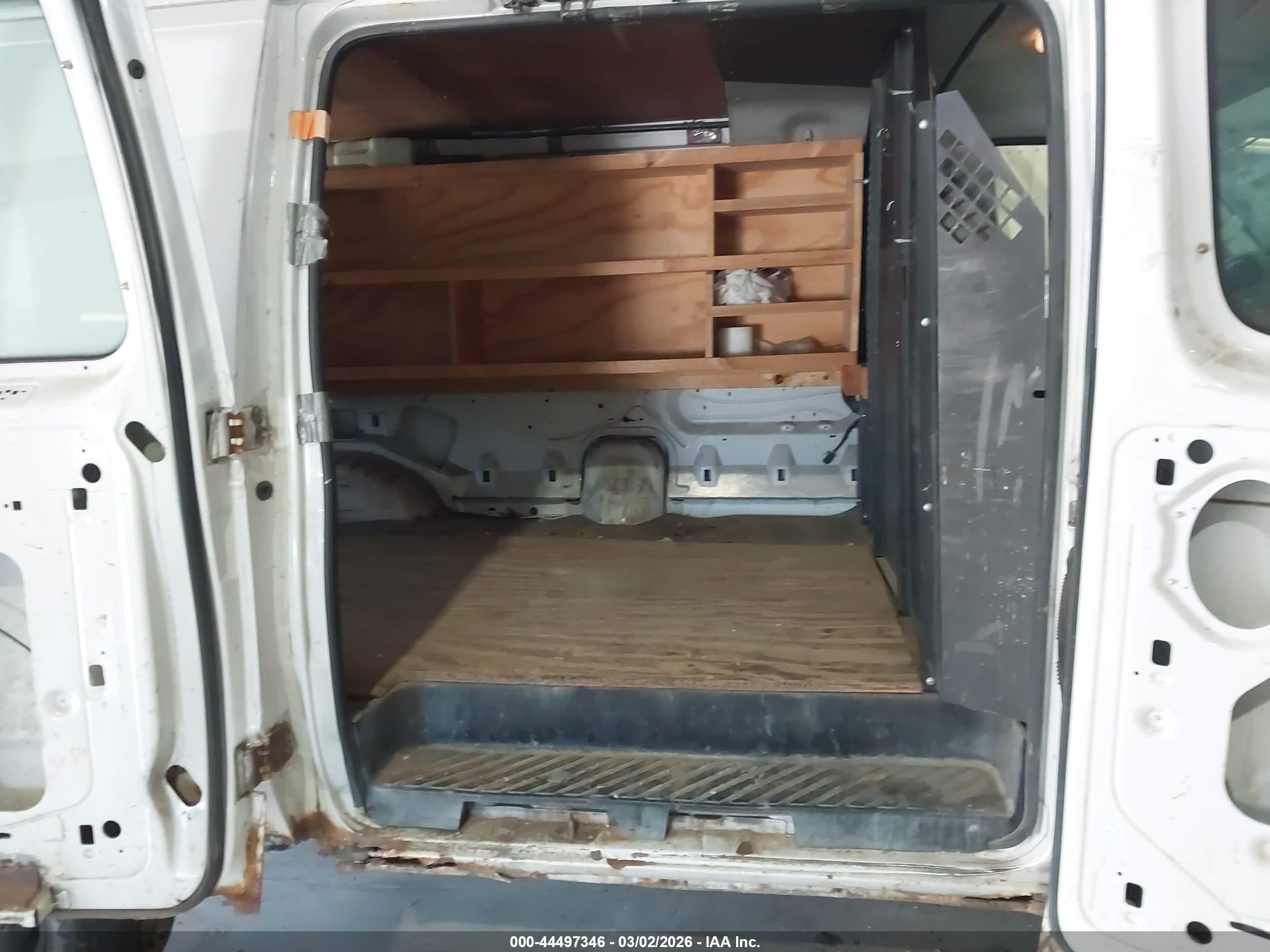 2005 Ford E-350 Super Duty Commercial/recreational White vin: 1FTSS34S55HA34203