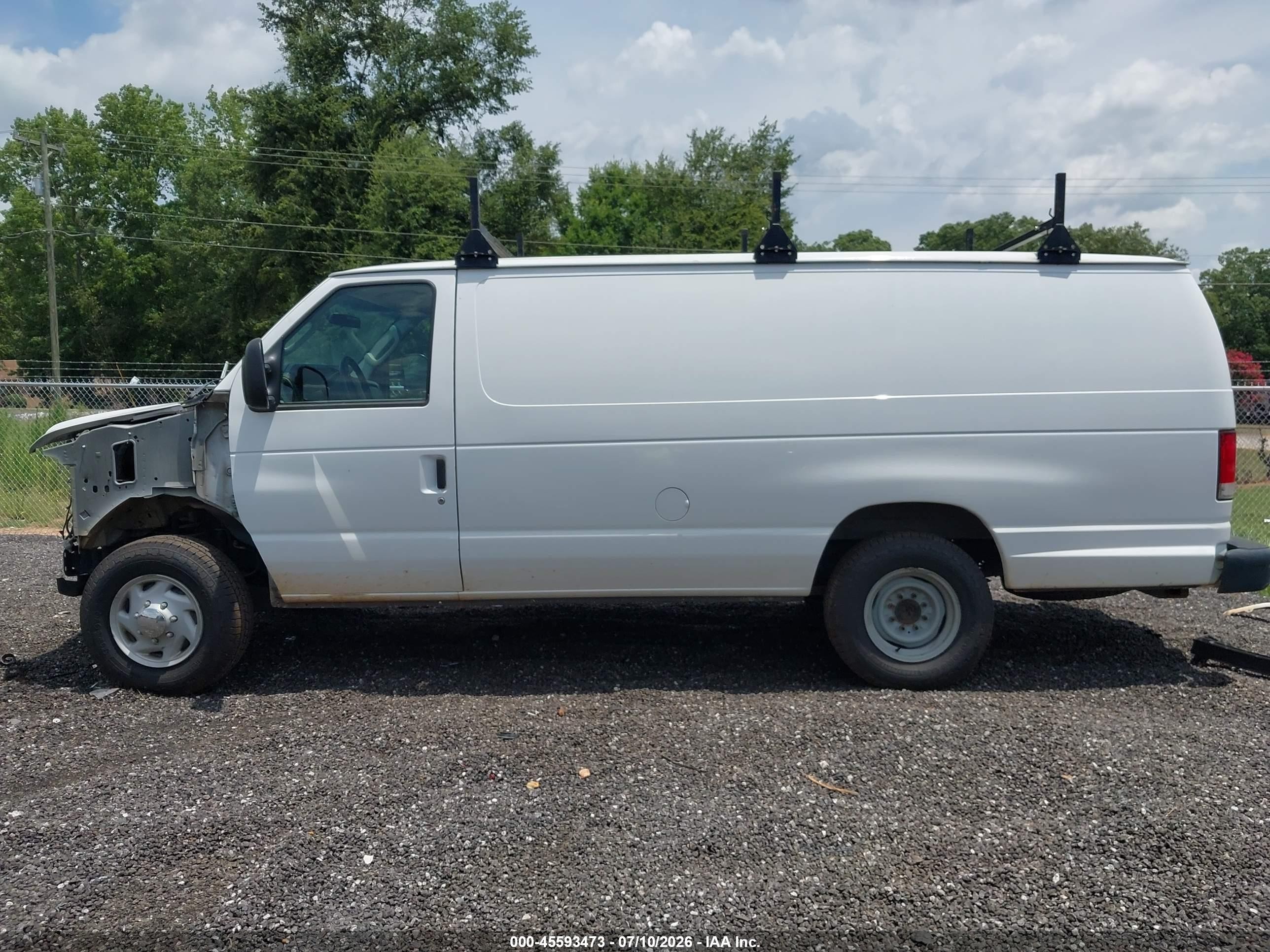 2014 Ford E-350 Super Duty Commercial White vin: 1FTSS3EL2EDA07202