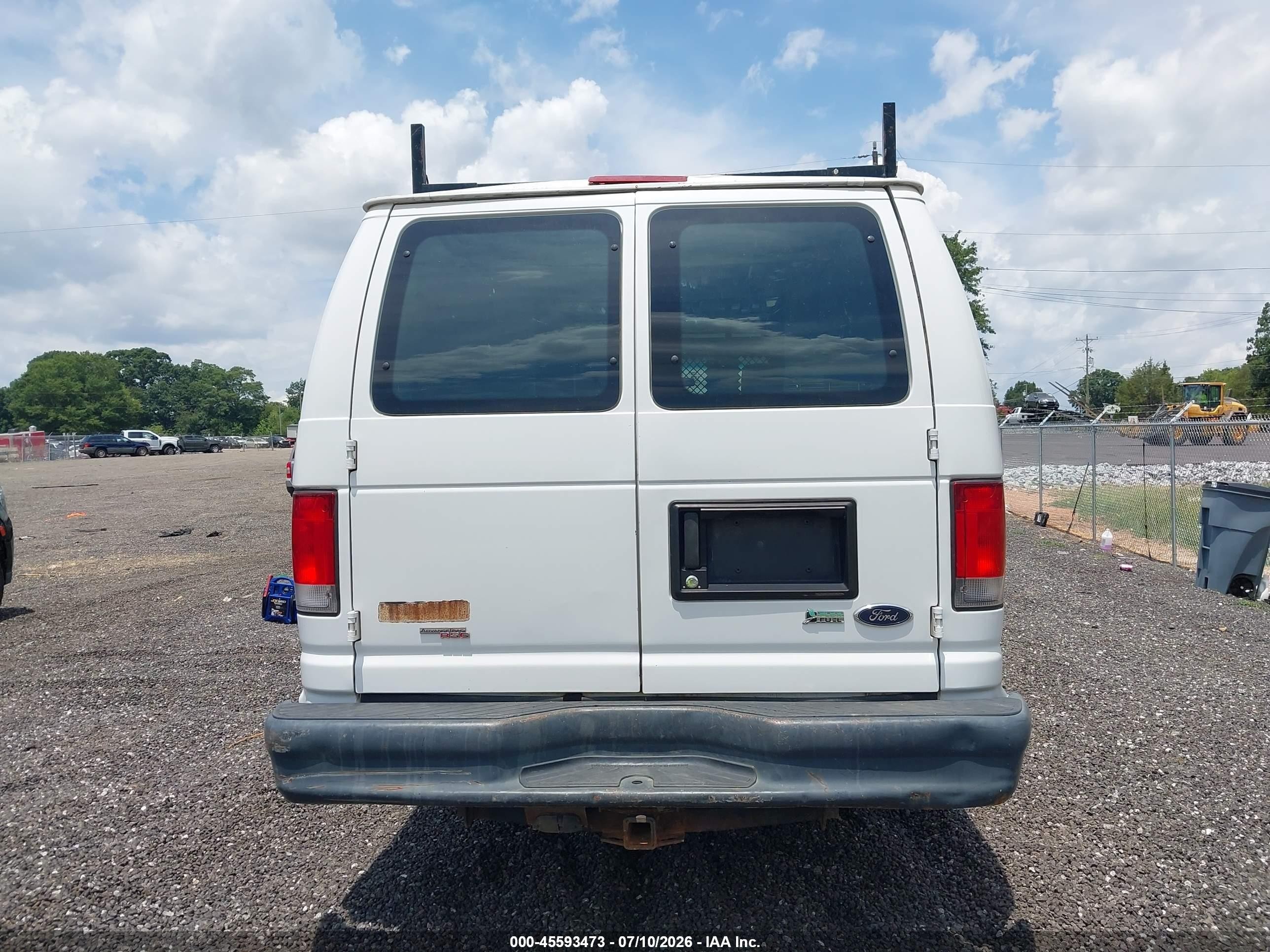 2014 Ford E-350 Super Duty Commercial White vin: 1FTSS3EL2EDA07202
