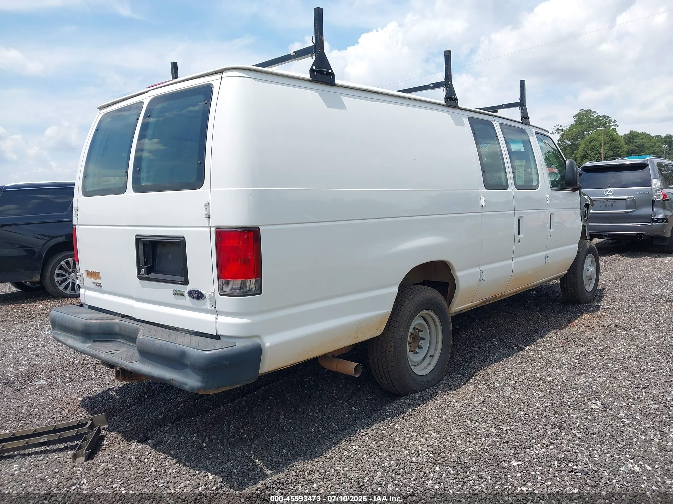2014 Ford E-350 Super Duty Commercial White vin: 1FTSS3EL2EDA07202