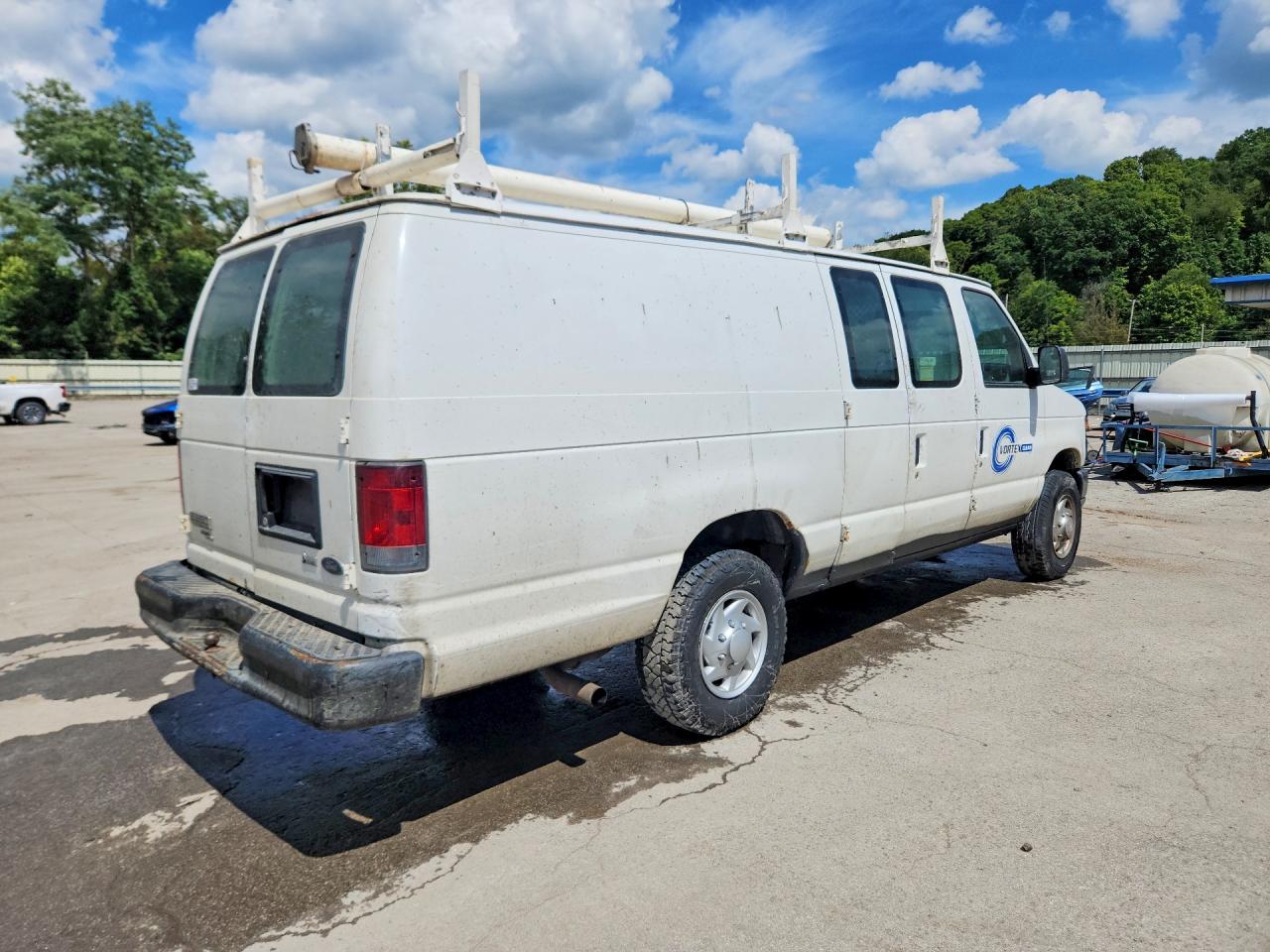 2013 Ford Econoline E350 Super Duty Van White vin: 1FTSS3EL4DDA38062