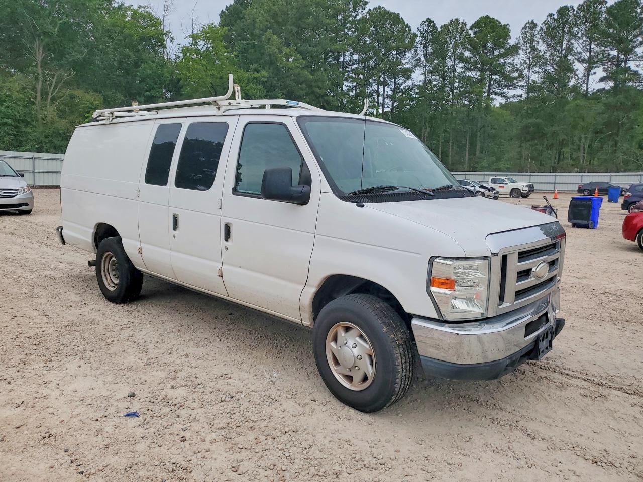 2014 Ford Econoline E350 Super Duty Van White vin: 1FTSS3EL4EDA64047