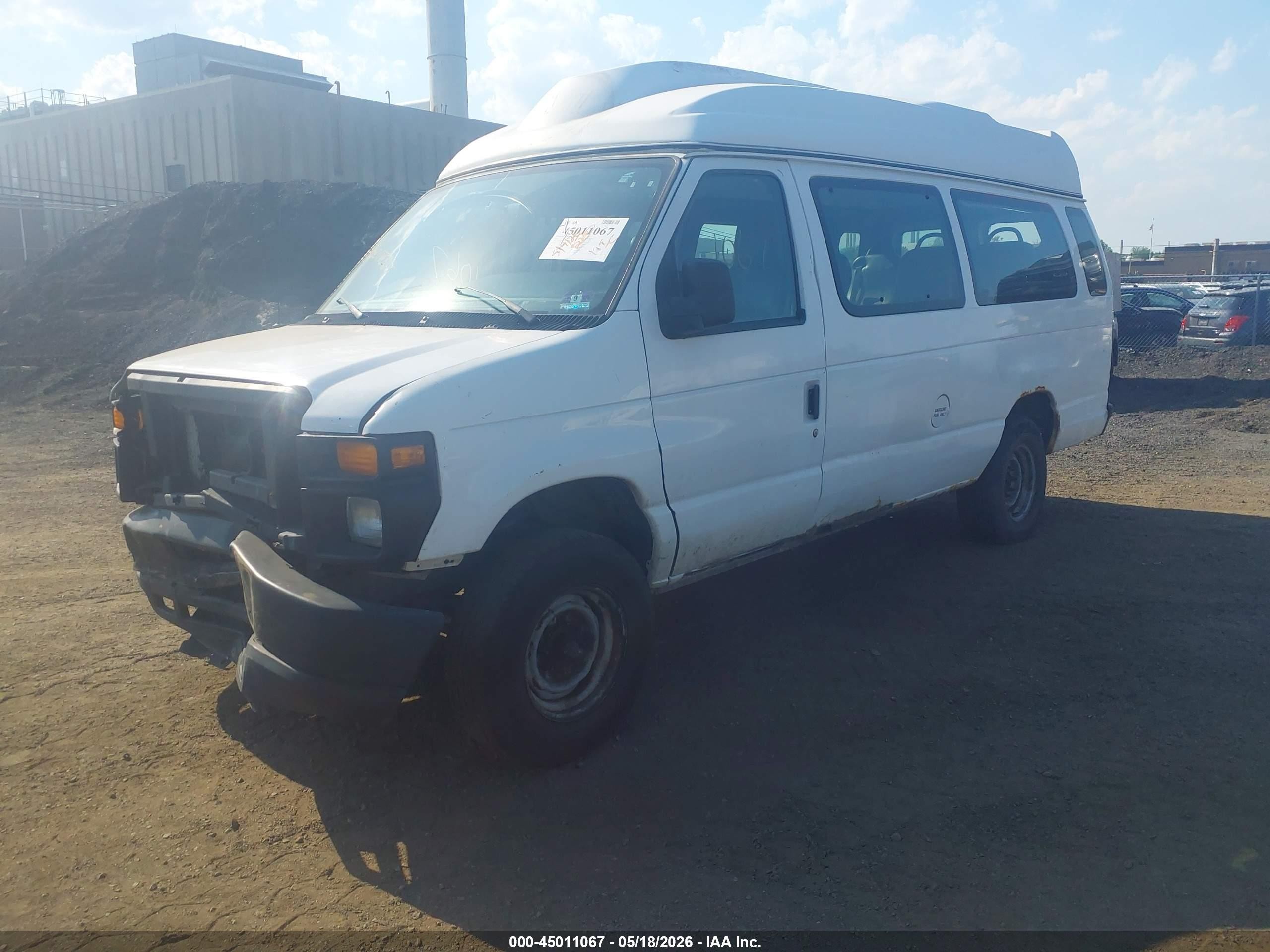 2010 Ford E-350 Super Duty Commercial/recreational White vin: 1FTSS3EL6ADA00358