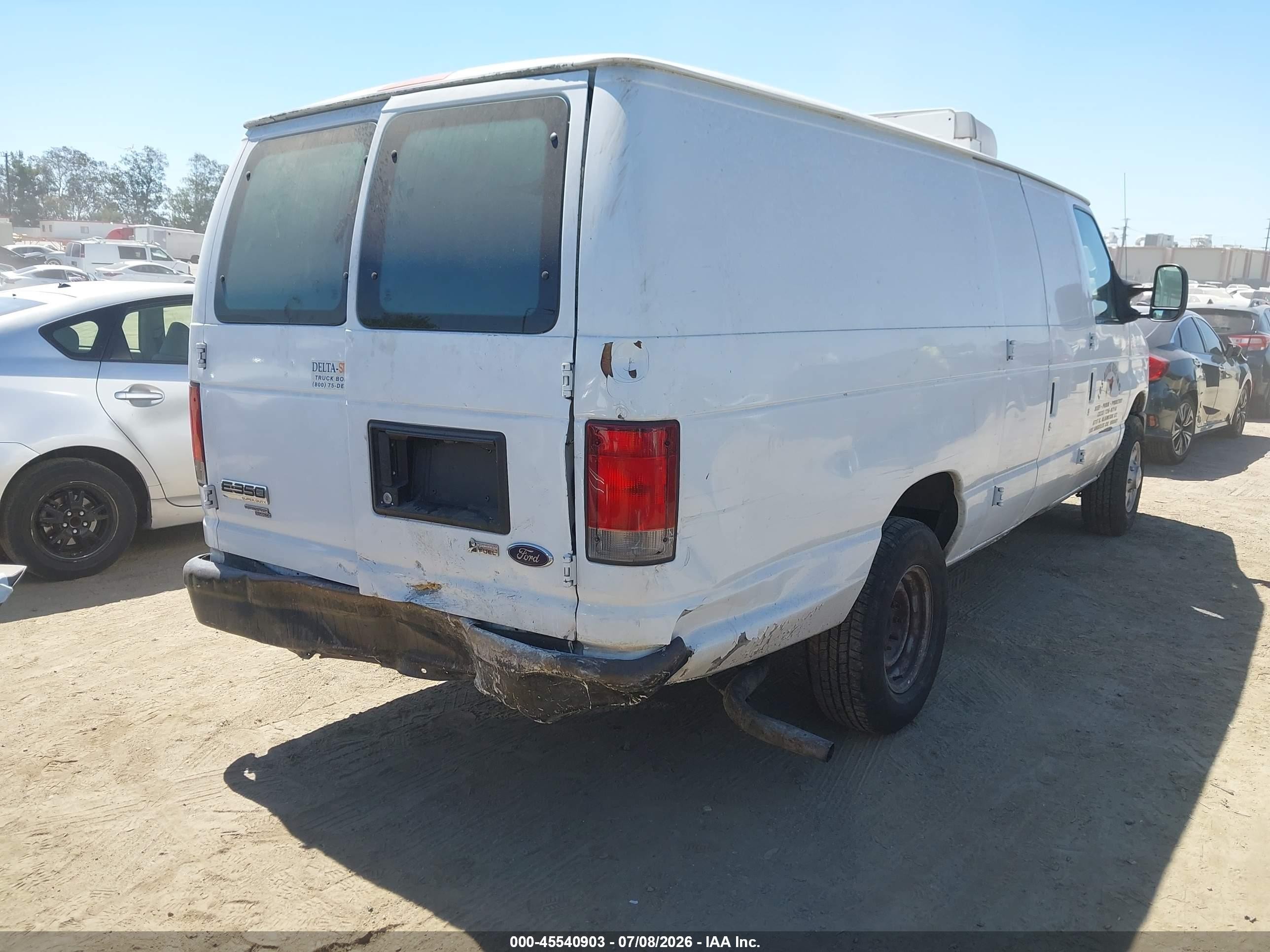 2014 Ford E-350 Super Duty Commercial White vin: 1FTSS3EL6EDA09325