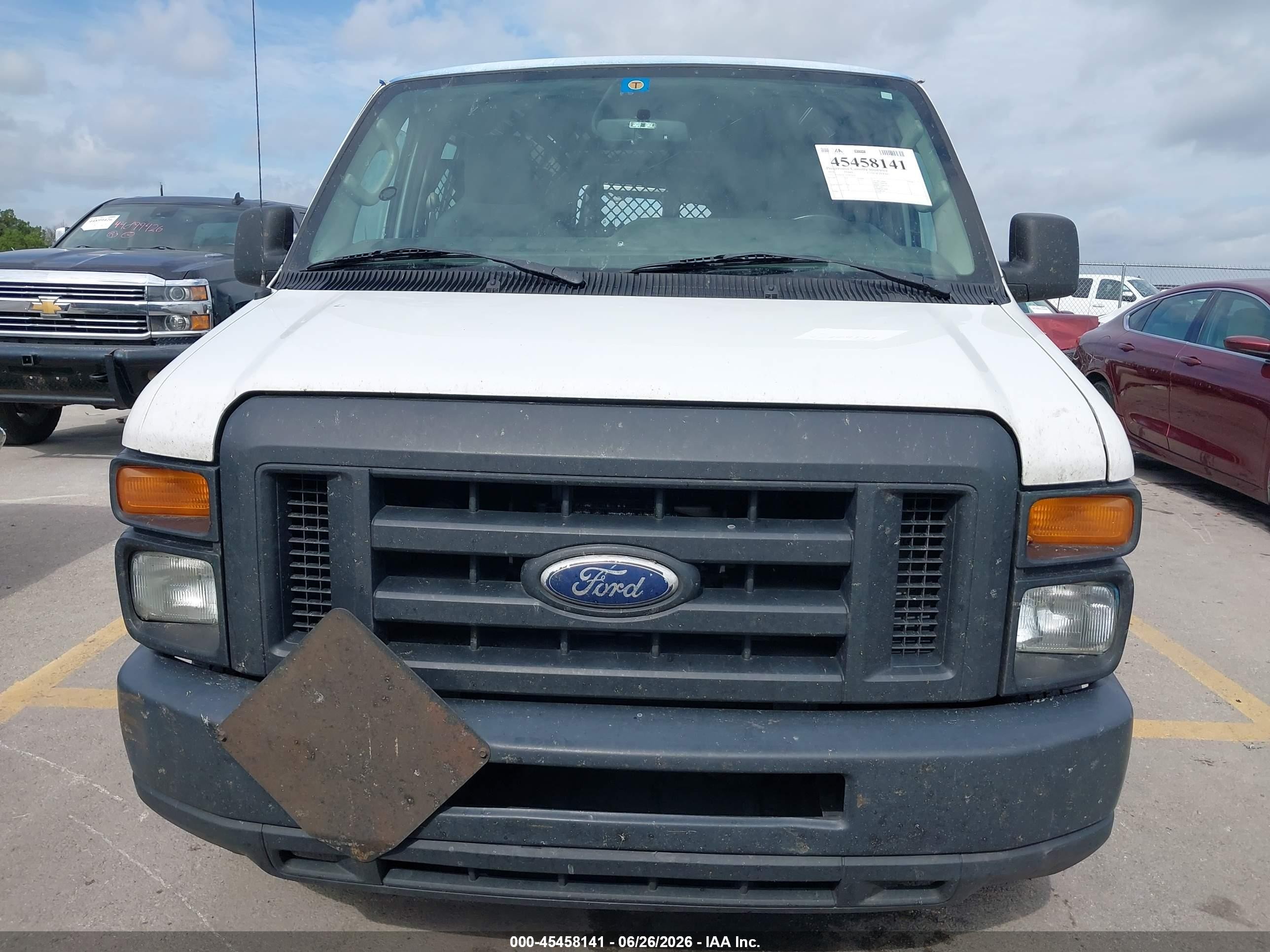 2014 Ford E-350 Super Duty Commercial/recreational White vin: 1FTSS3EL7EDB18263