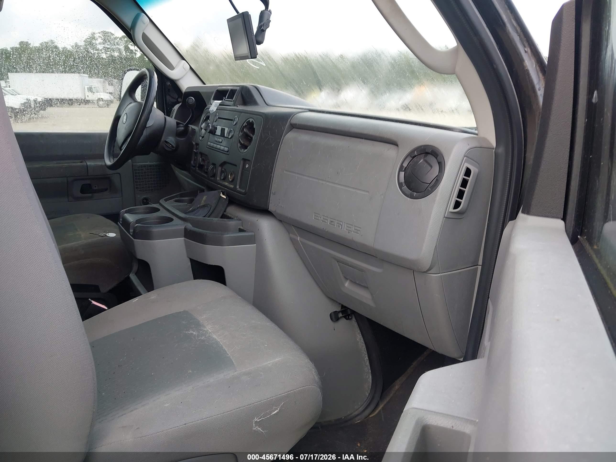 2013 Ford E-350 Super Duty Commercial Black vin: 1FTSS3ES6DDA08004