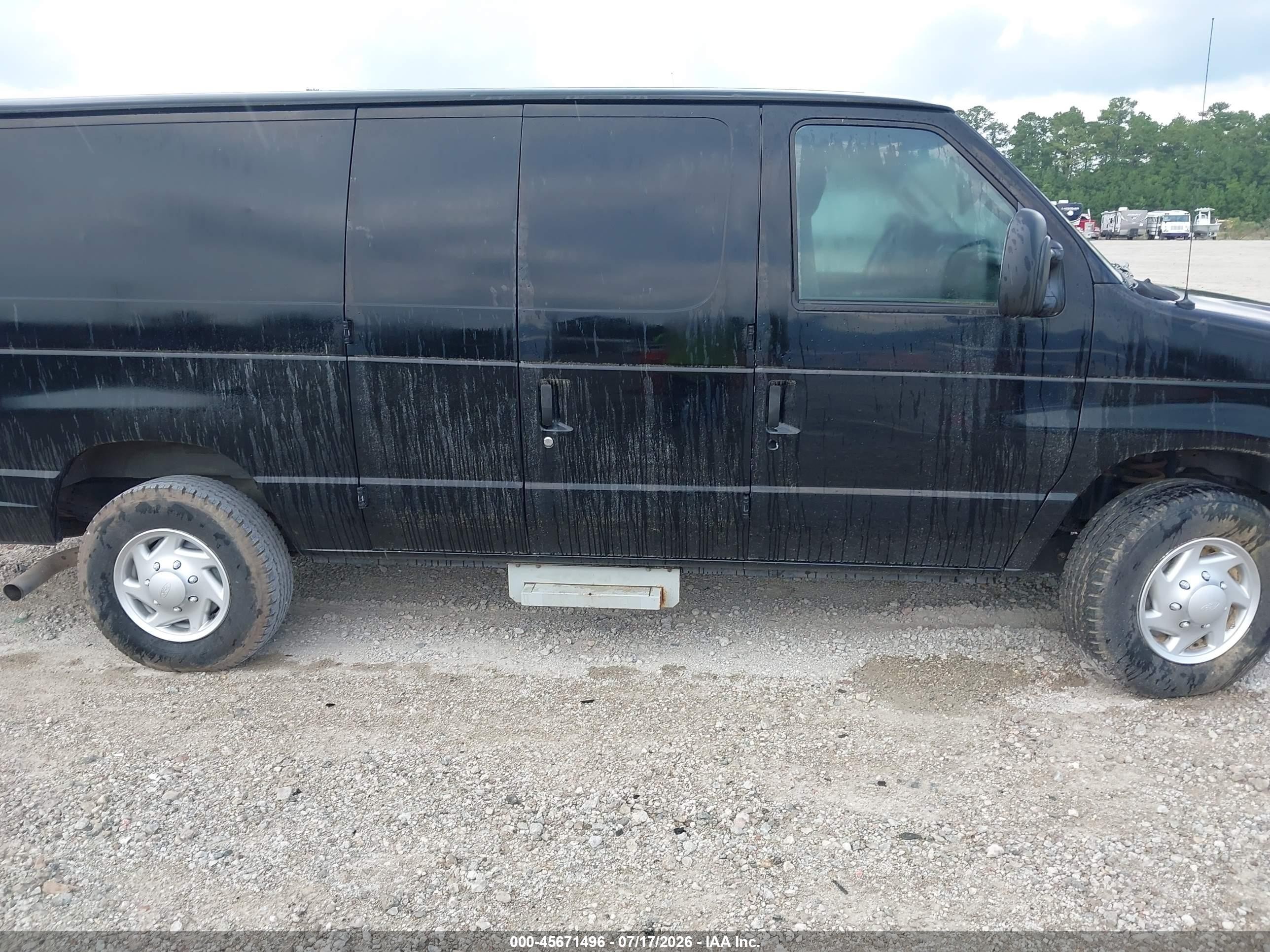 2013 Ford E-350 Super Duty Commercial Black vin: 1FTSS3ES6DDA08004