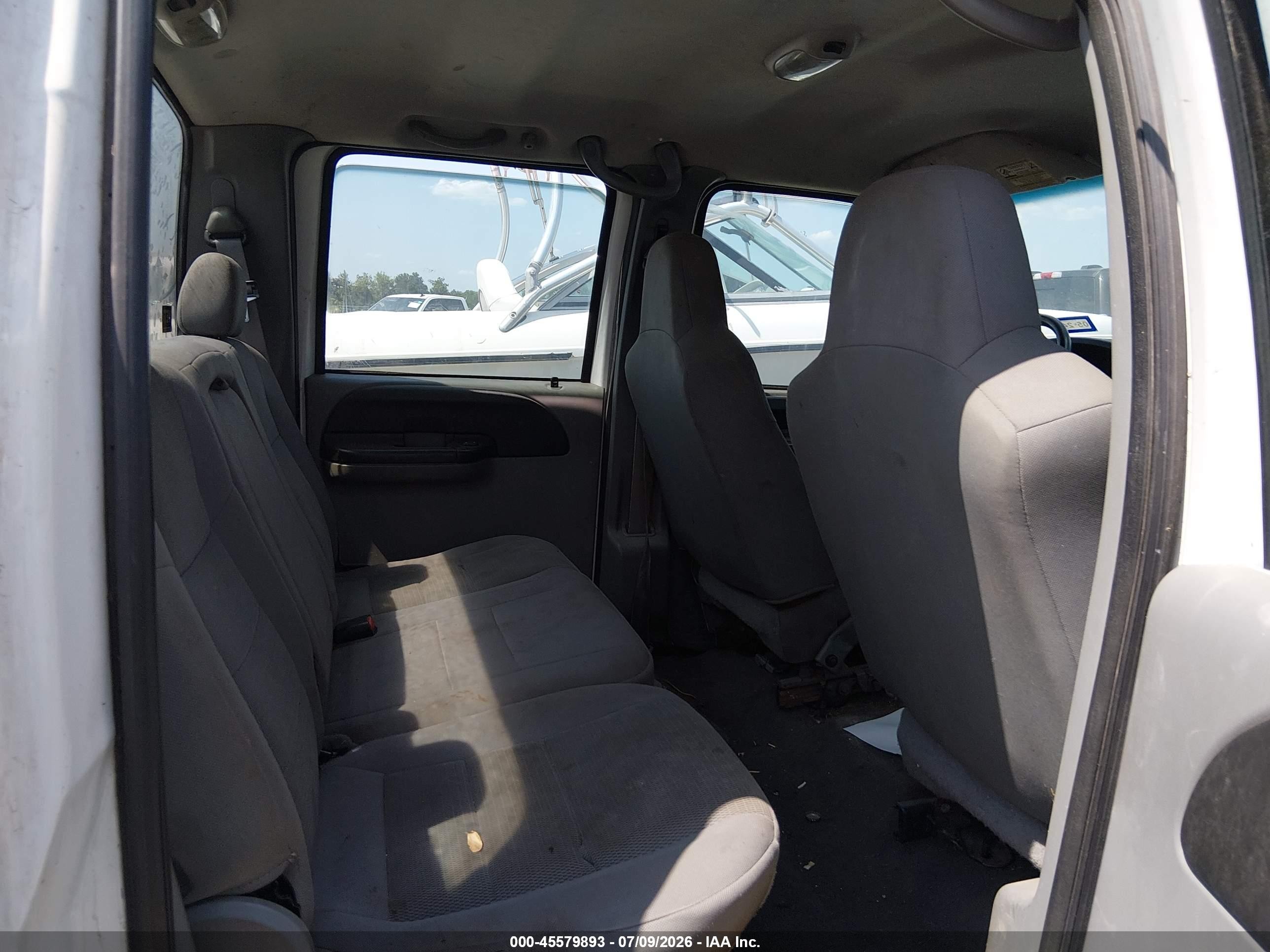 2005 Ford F-250 Lariat/xl/xlt White vin: 1FTSW20515EA56036