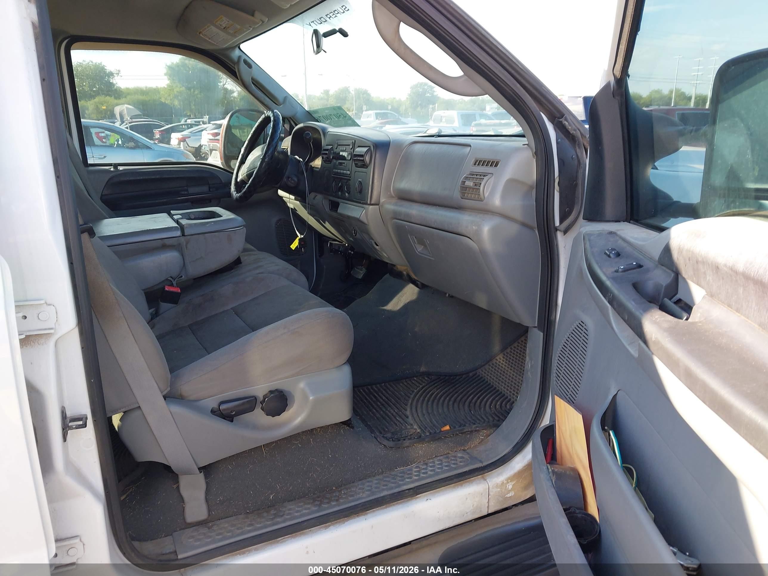 2005 Ford Super Duty F-250 Lariat/xl/xlt White vin: 1FTSW20515ED15849