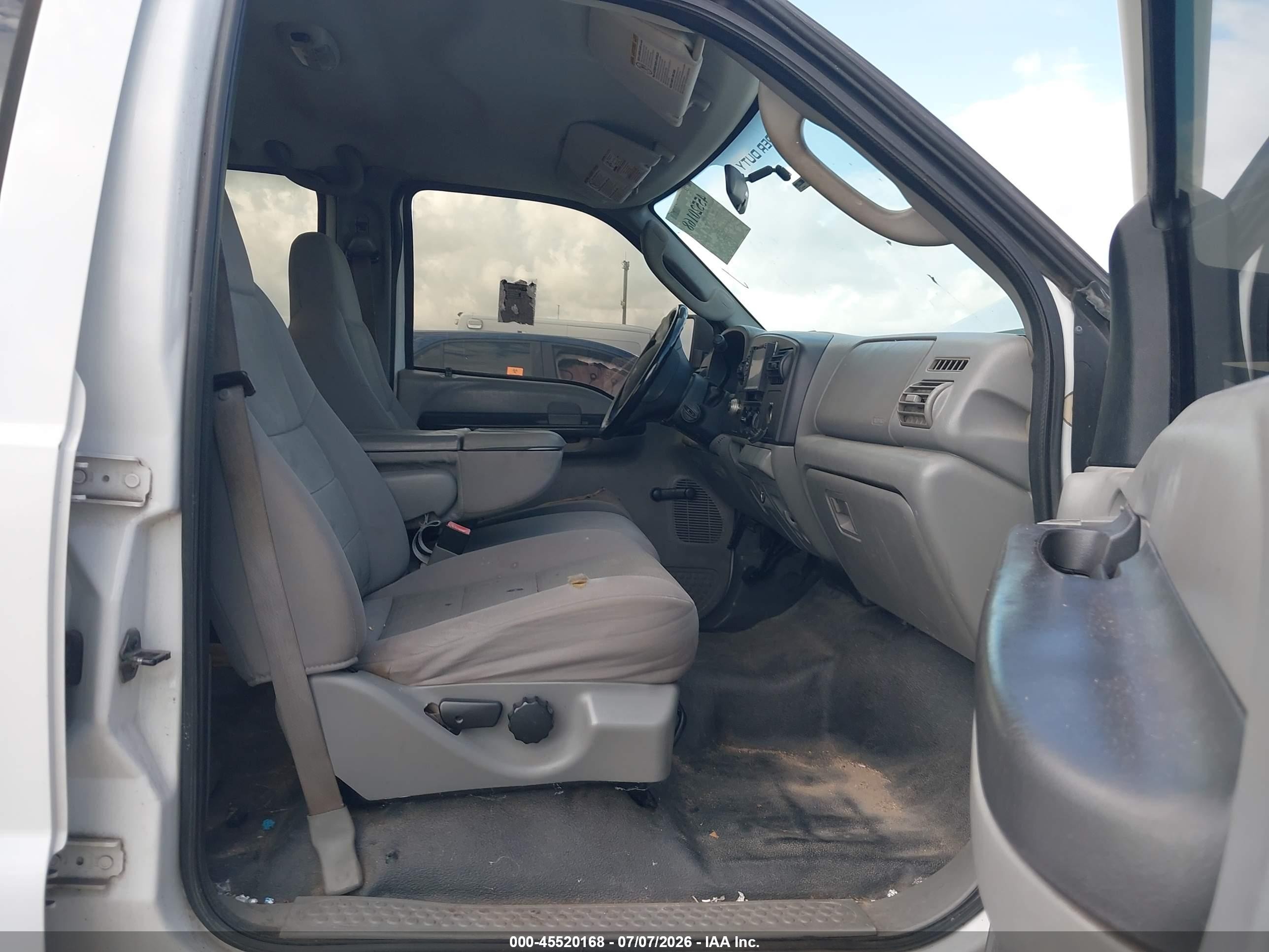 2007 Ford F-250 Lariat/xl/xlt White vin: 1FTSW20547EB40046