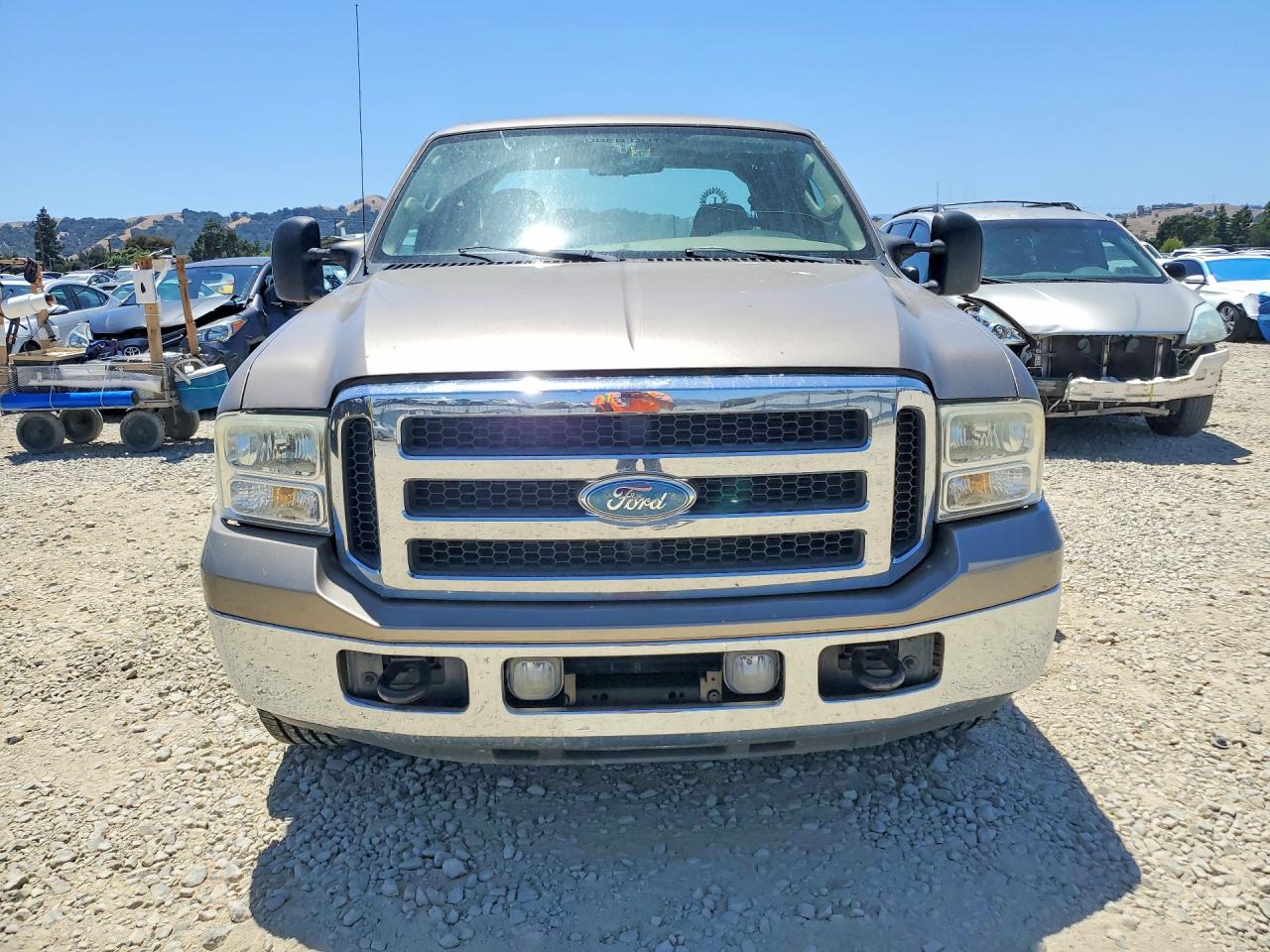 2006 Ford F250 Super Duty Tan vin: 1FTSW20556EC85286