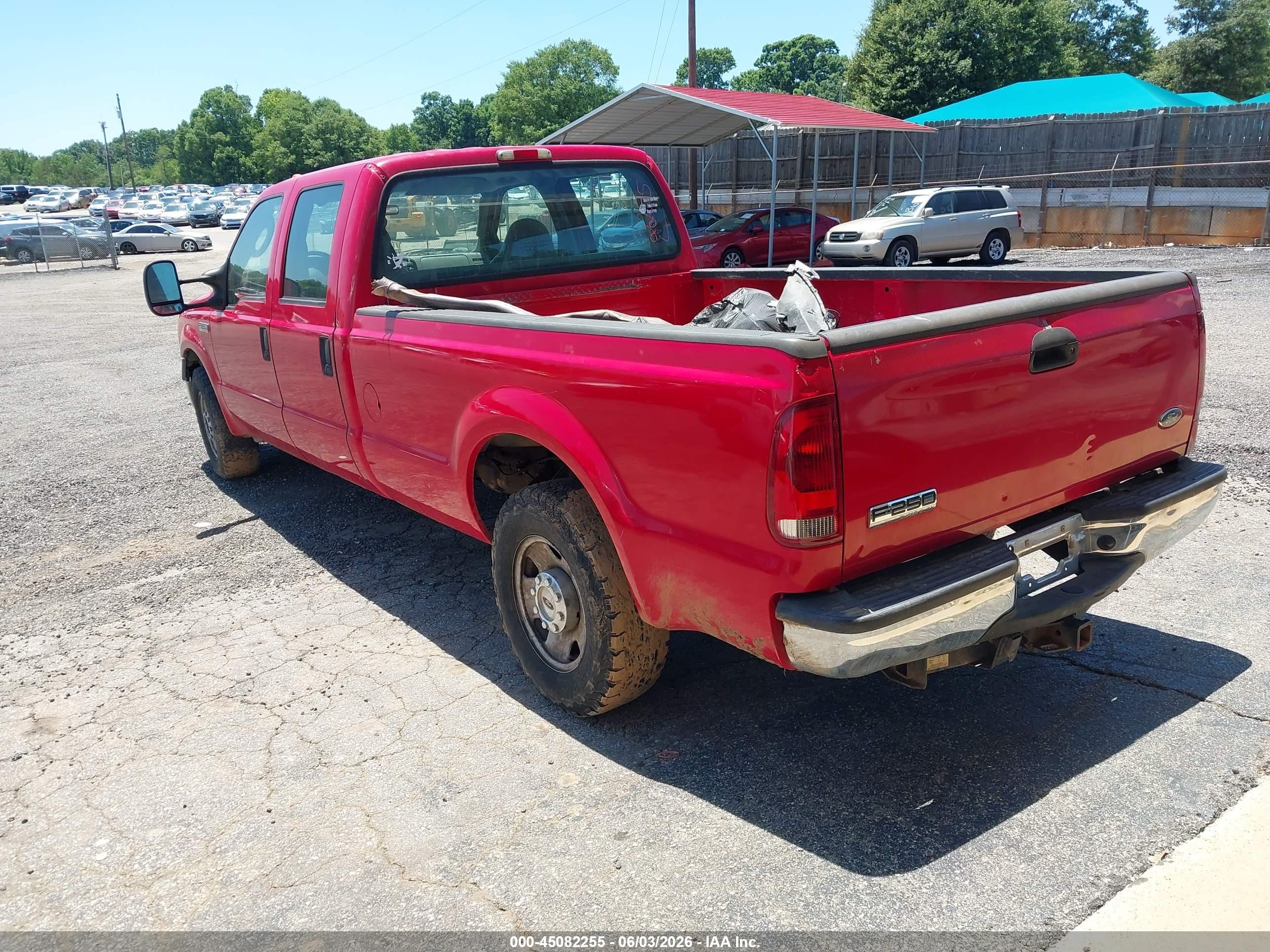 2006 Ford F-250   Red vin: 1FTSW205X6EB26117