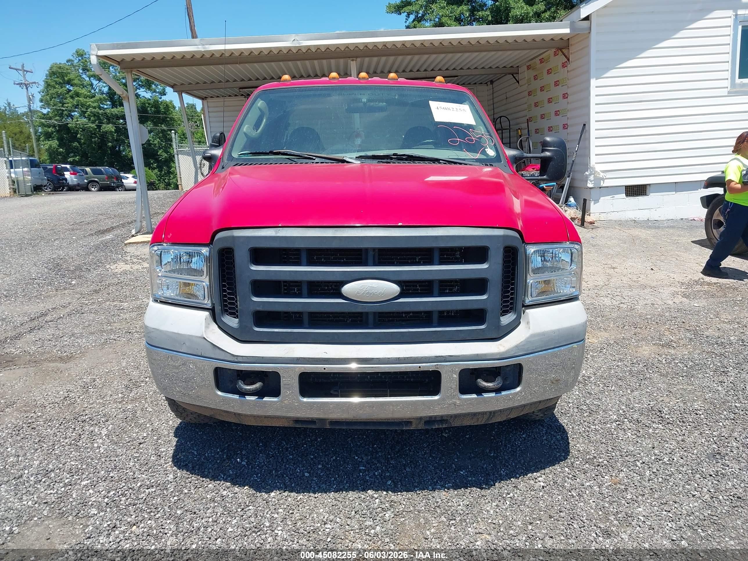 2006 Ford F-250   Red vin: 1FTSW205X6EB26117
