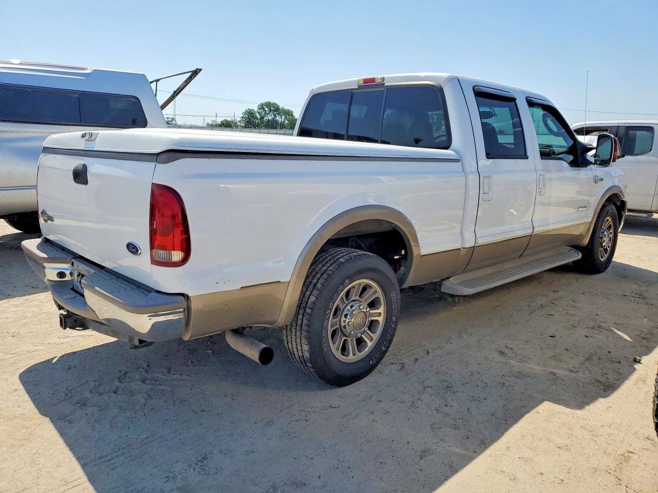 2005 Ford F250 Super Duty Двухцветный vin: 1FTSW20P05EA80295