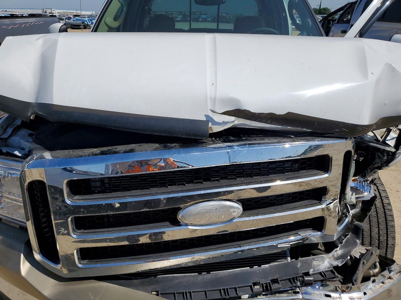 2005 Ford F250 Super Duty Двухцветный vin: 1FTSW20P05EA80295