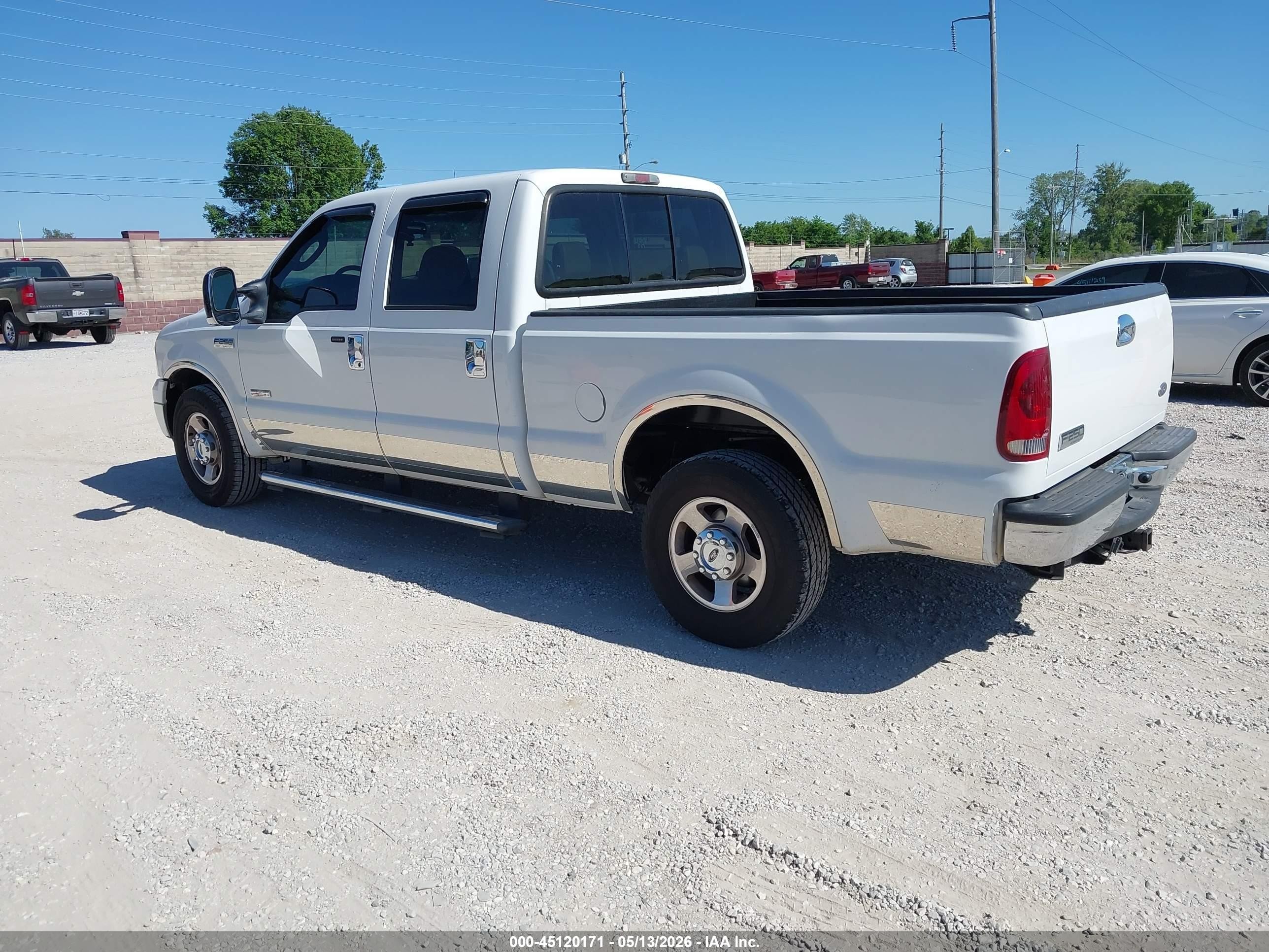 2007 Ford F-250 Lariat/xl/xlt White vin: 1FTSW20P17EA30380