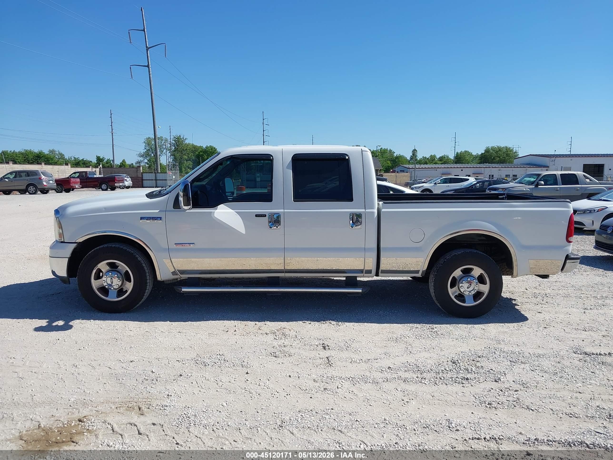 2007 Ford F-250 Lariat/xl/xlt White vin: 1FTSW20P17EA30380