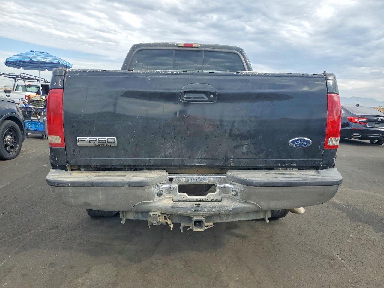 2005 Ford F250 Super Duty Black vin: 1FTSW20P65ED22099