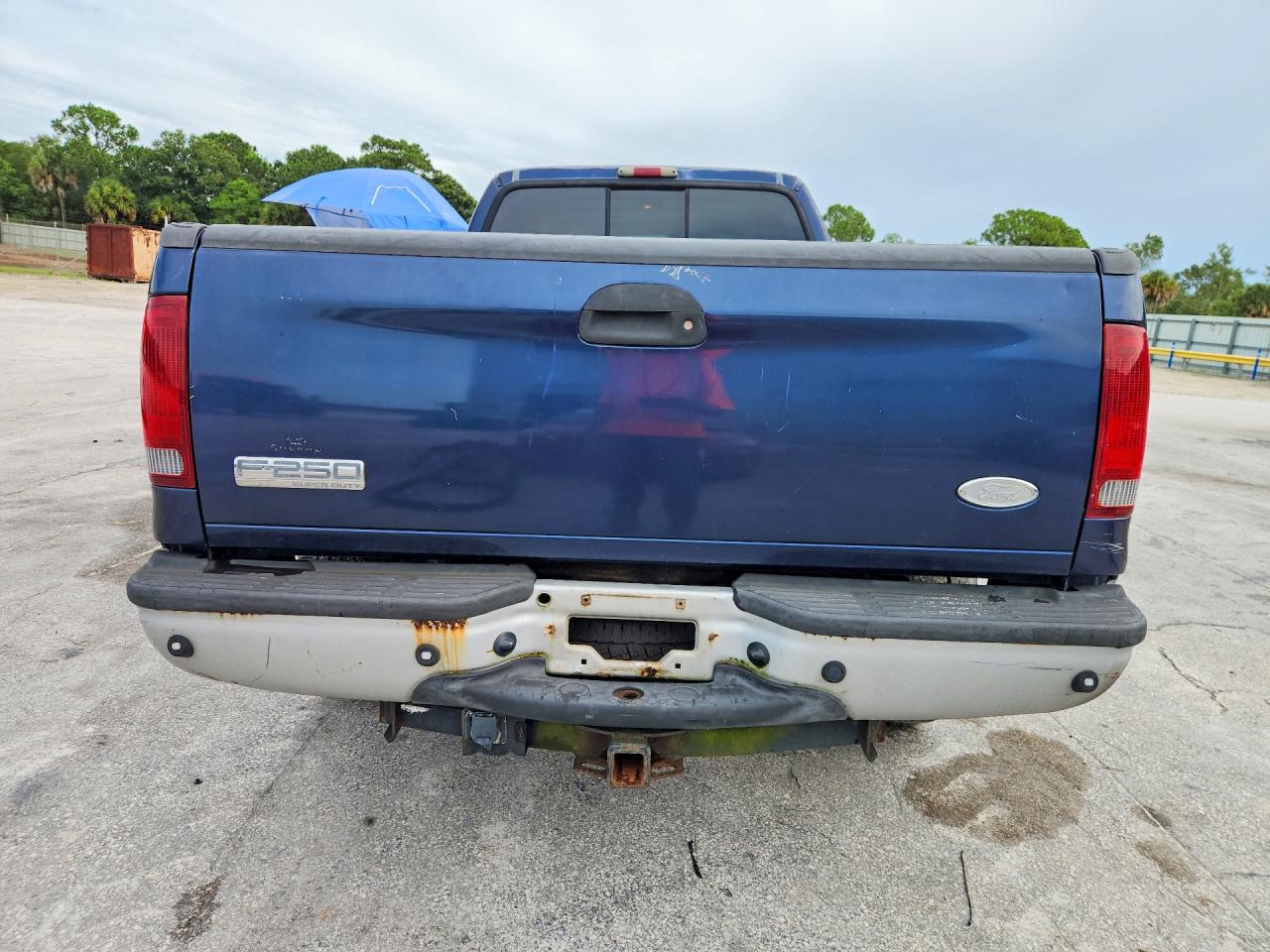 2005 Ford F250 Super Duty Blue vin: 1FTSW20P85EC65050