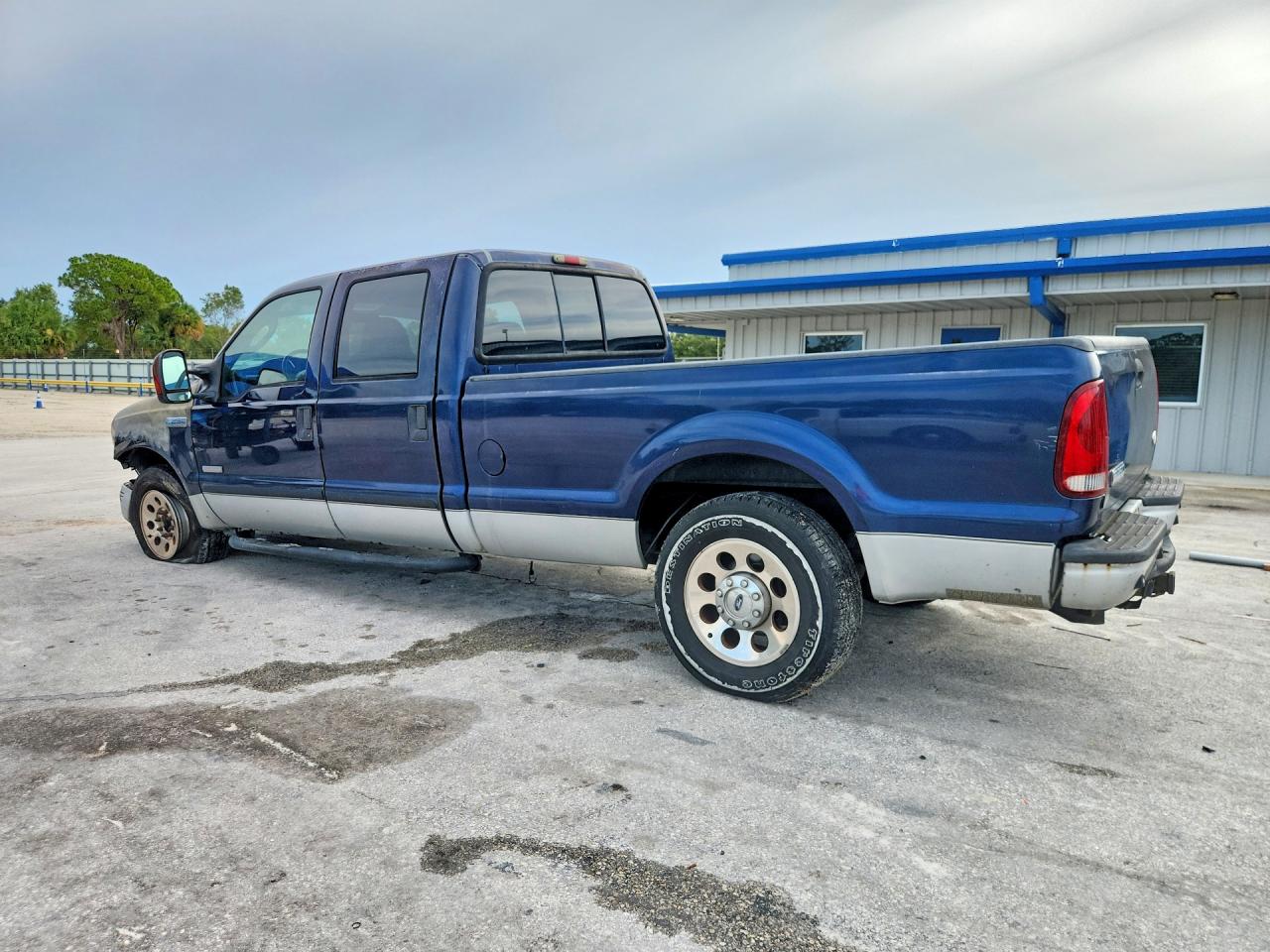 2005 Ford F250 Super Duty Blue vin: 1FTSW20P85EC65050