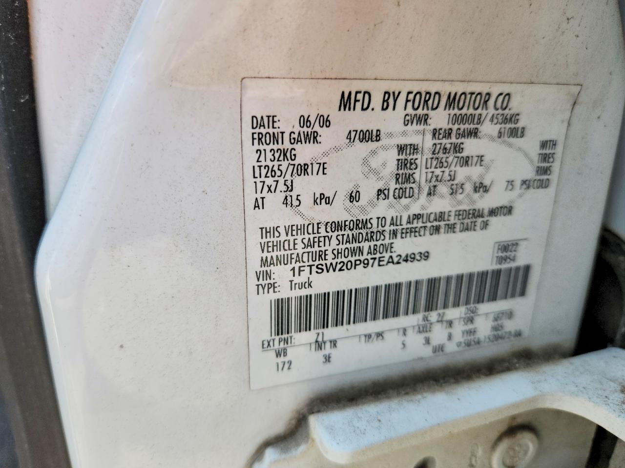 2007 Ford F250 Super Duty White vin: 1FTSW20P97EA24939