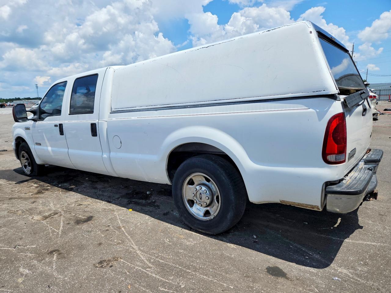 2007 Ford F250 Super Duty White vin: 1FTSW20P97EA24939