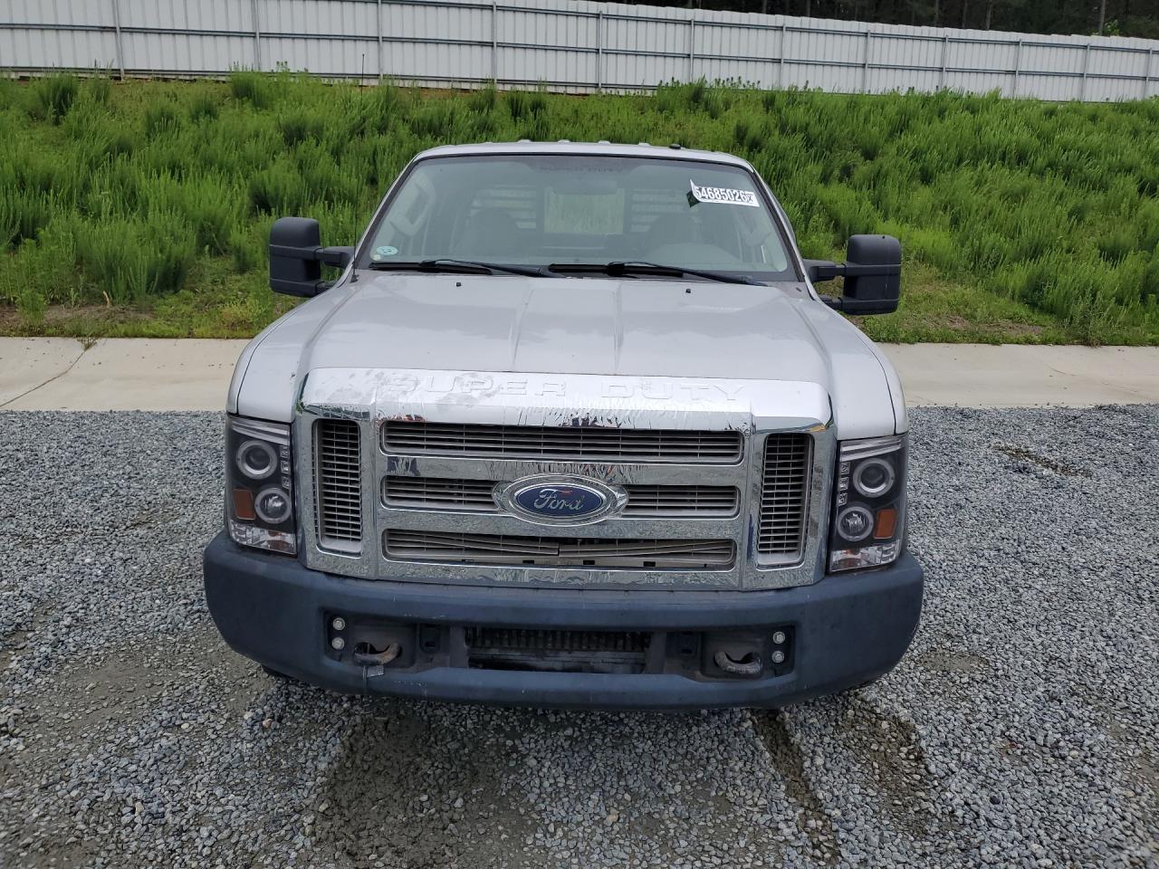 2008 Ford F250 Super Duty Silver vin: 1FTSW20R08EB96540 Damage: Grille, Broken, Replacement Required