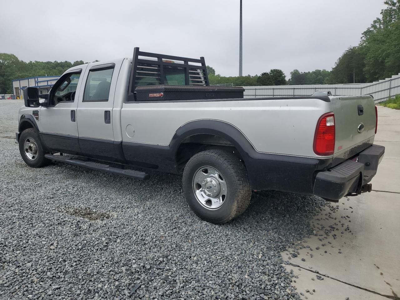 2008 Ford F250 Super Duty Silver vin: 1FTSW20R08EB96540 Damage: Left Bed Side, Chipped, 4