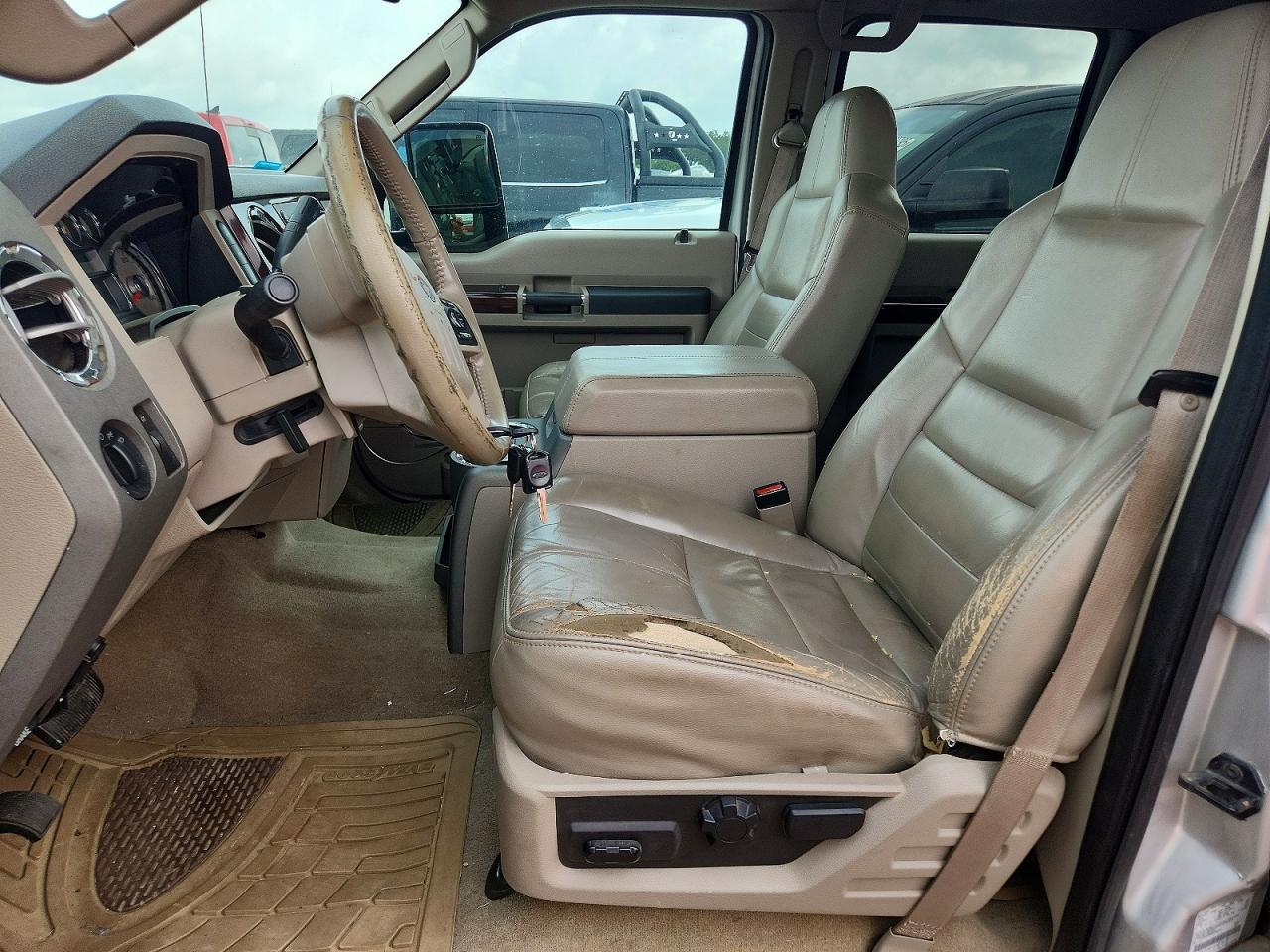 2008 Ford F250 Super Duty Silver vin: 1FTSW20R08EC06208