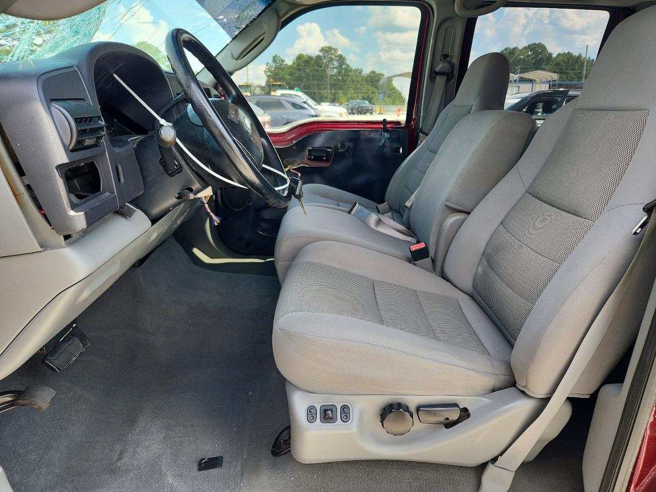 2005 Ford F250 Super Duty Red vin: 1FTSW20Y75EC86397