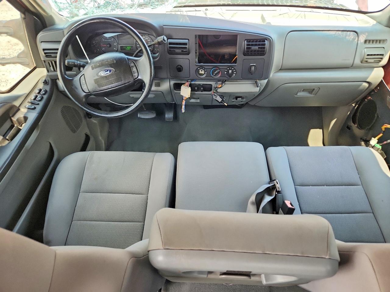 2005 Ford F250 Super Duty Red vin: 1FTSW20Y75EC86397