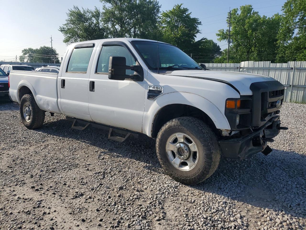 2008 Ford F250 Super Duty White vin: 1FTSW21518ED12985