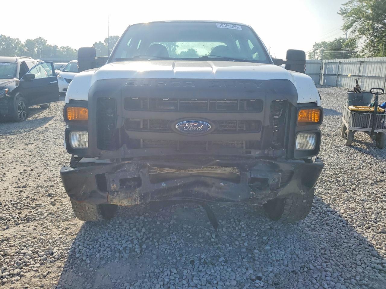 2008 Ford F250 Super Duty White vin: 1FTSW21518ED12985