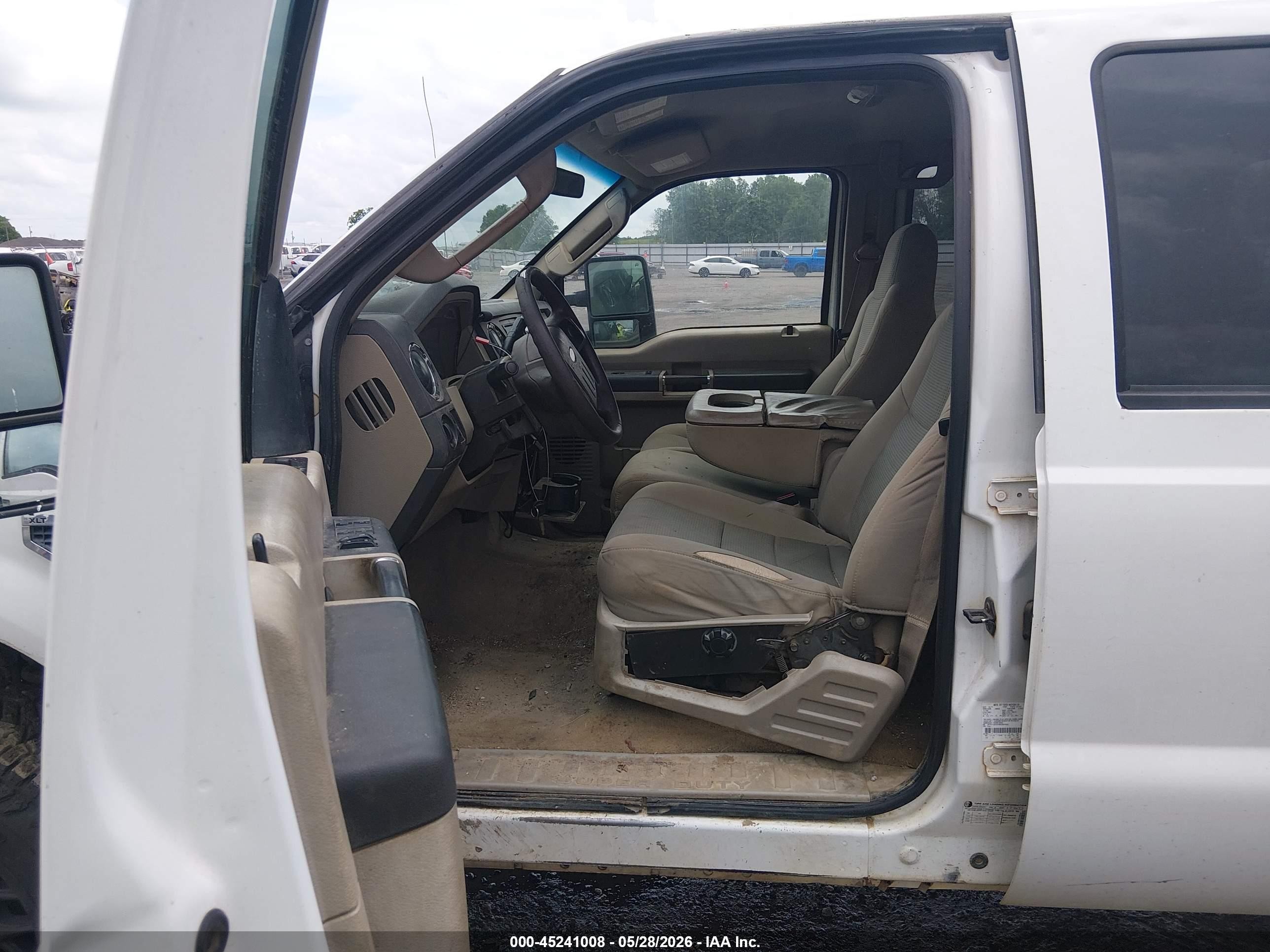 2008 Ford F-250 Fx4/king Ranch/lariat/xl/xlt White vin: 1FTSW21518ED97424