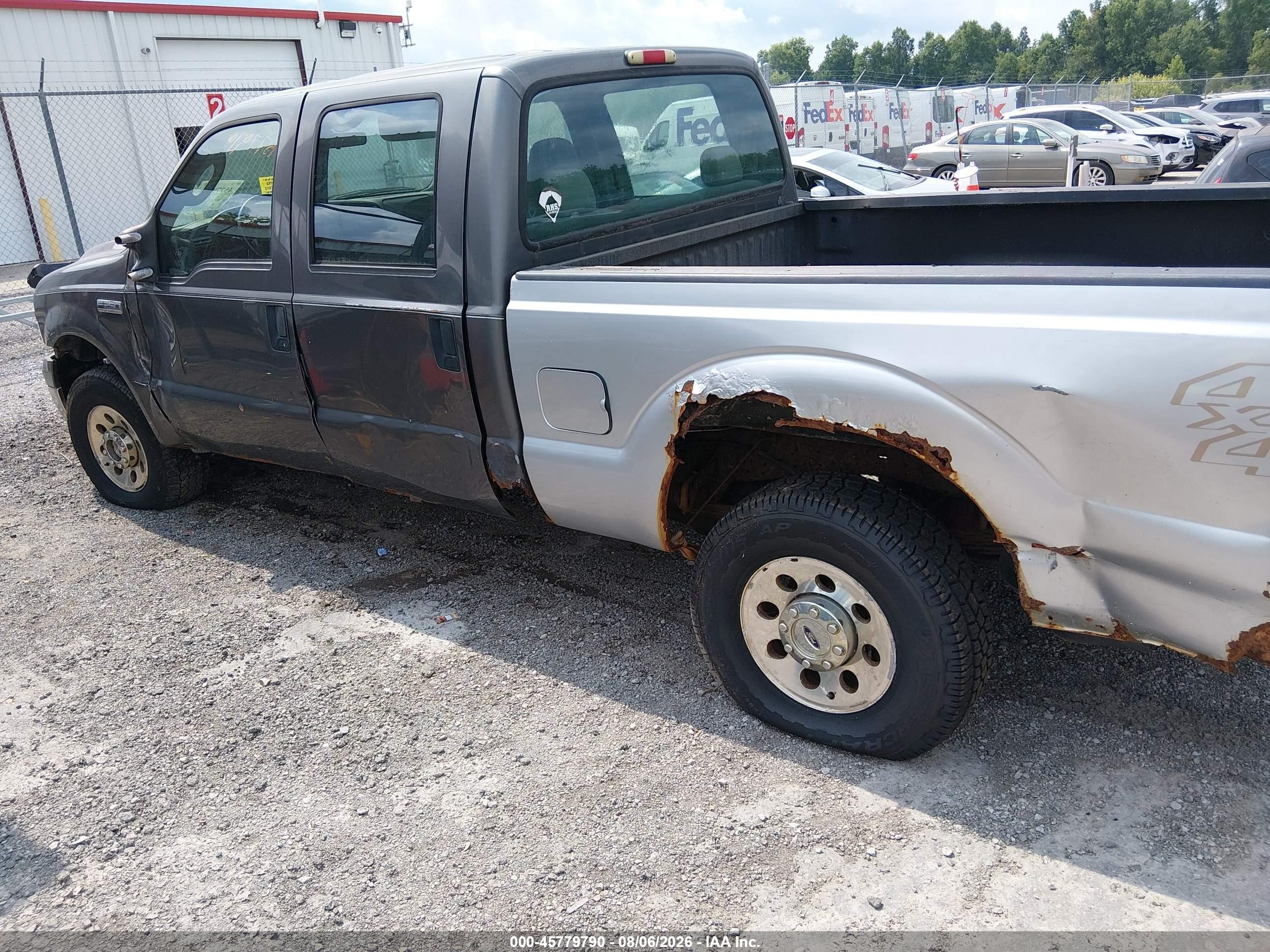 2005 Ford F-250 Lariat/xl/xlt Серый vin: 1FTSW21535EB87144