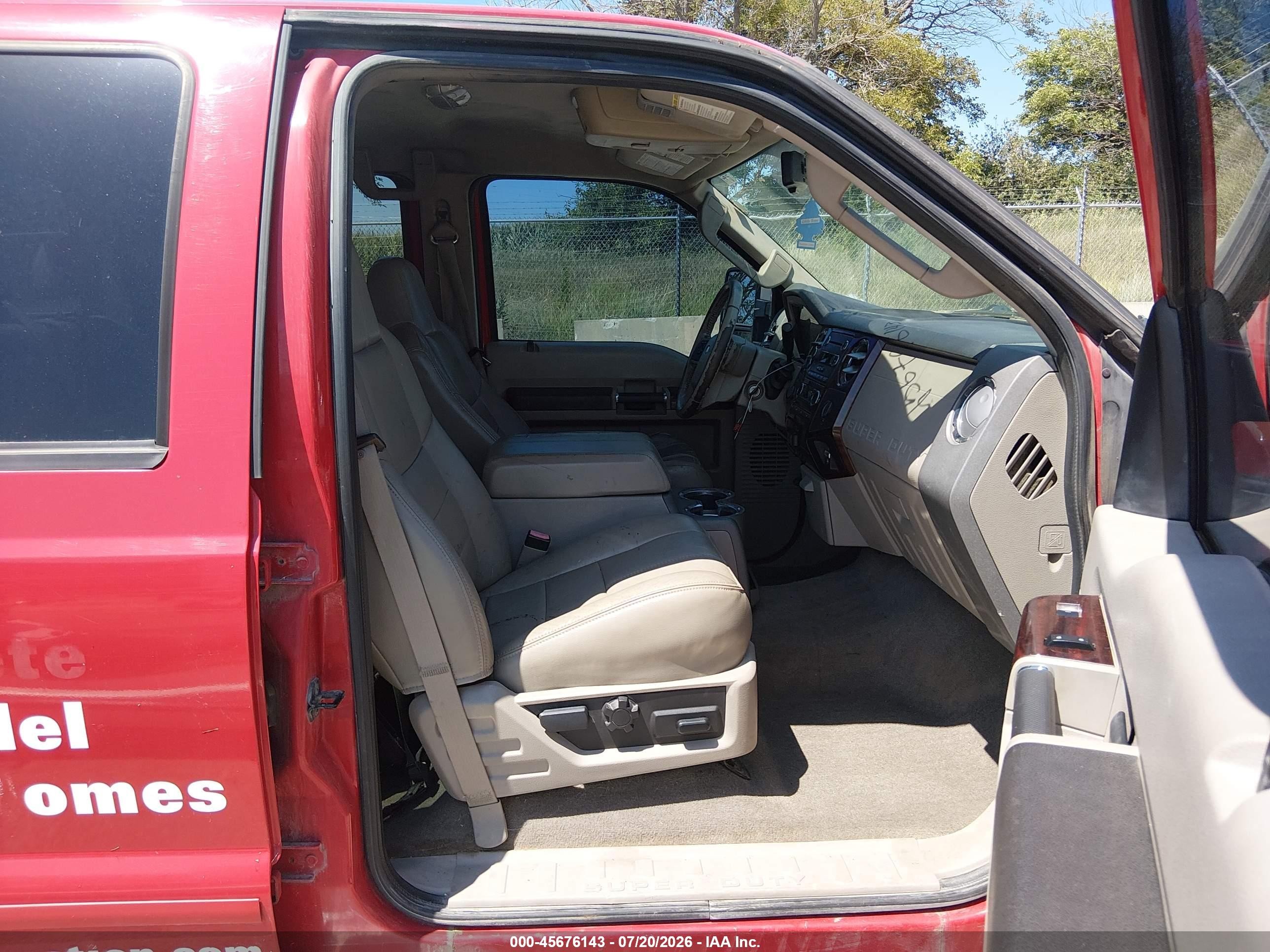 2009 Ford Super Duty F-250 Srw Lariat Red vin: 1FTSW21549EA68413
