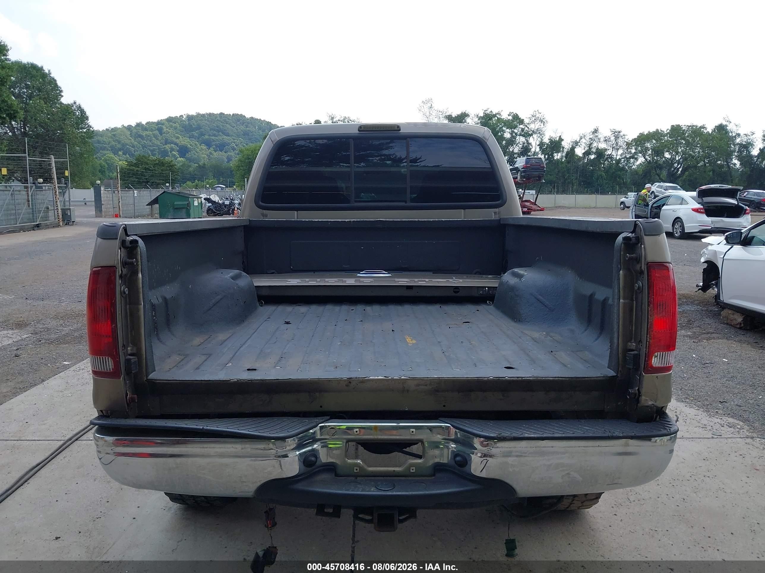 2005 Ford F-250 Lariat/xl/xlt Beige vin: 1FTSW21595EB64628
