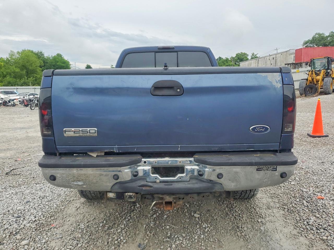 2005 Ford F250 Super Duty Blue vin: 1FTSW21P05EA43911