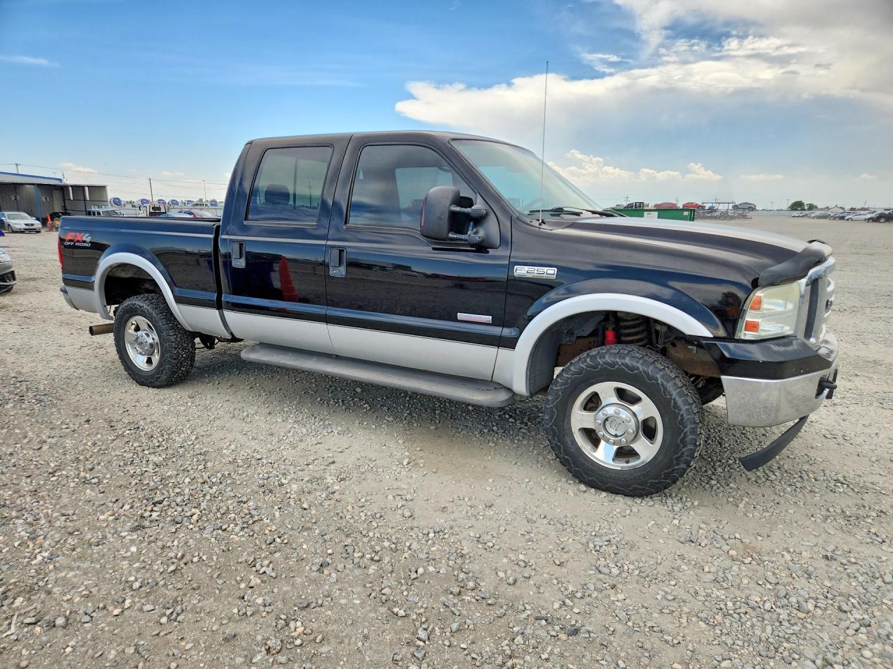 2005 Ford F250 Super Duty Blue vin: 1FTSW21P05EC22739
