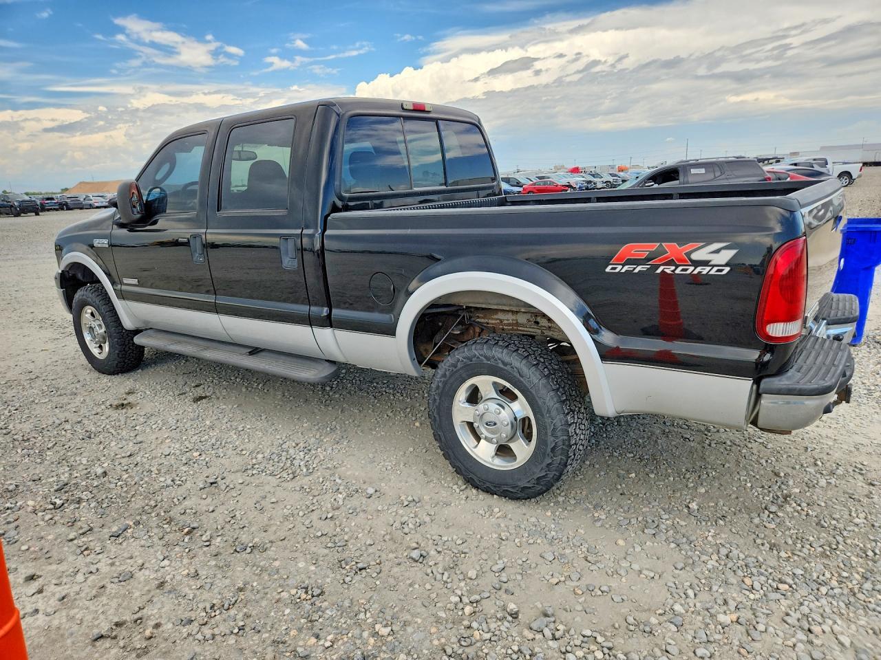 2005 Ford F250 Super Duty Blue vin: 1FTSW21P05EC22739
