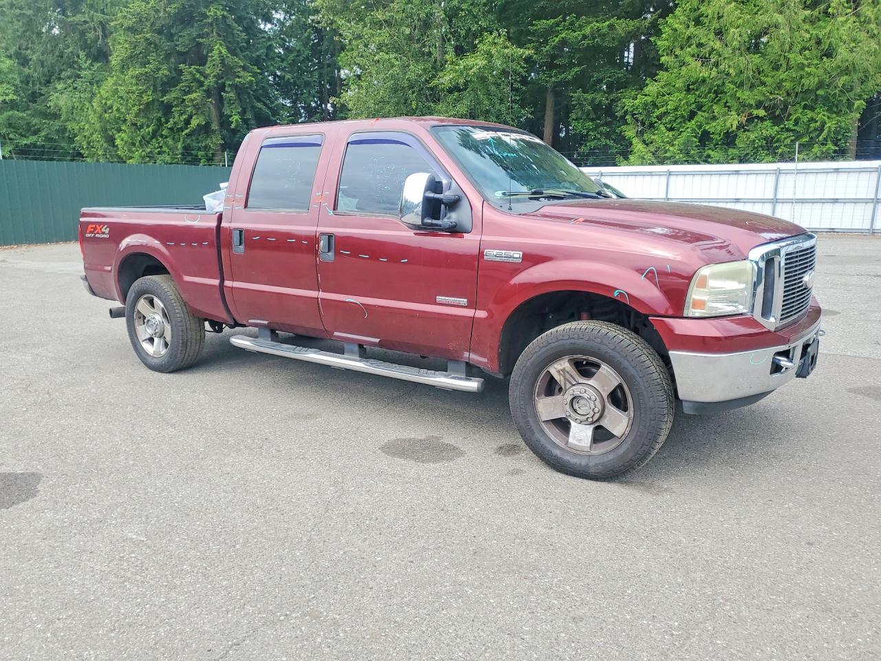 2007 Ford F250 Super Duty Maroon vin: 1FTSW21P07EB13586